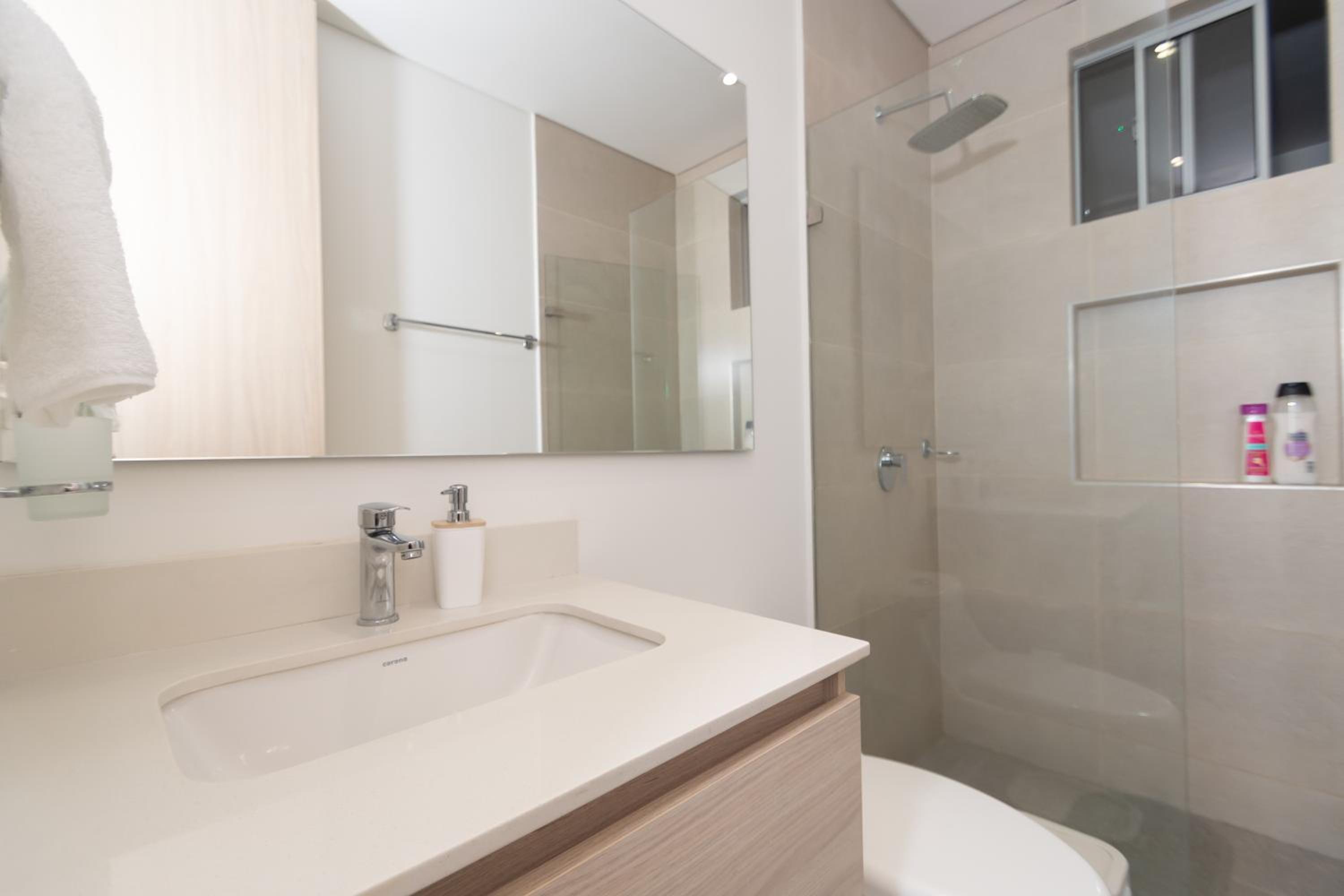 Beachside Bliss: Salguero Suites