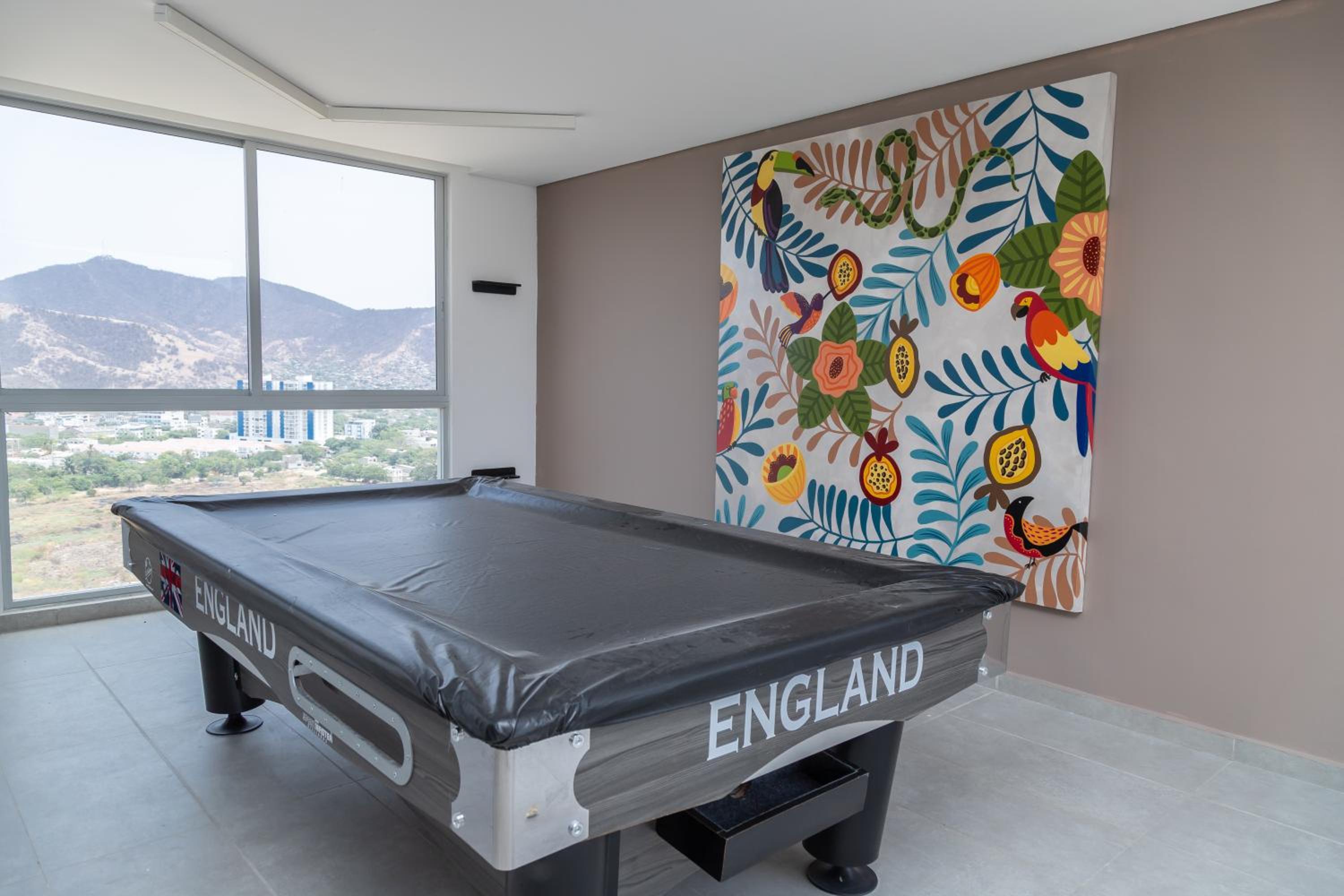 Beachside Bliss: Salguero Suites
