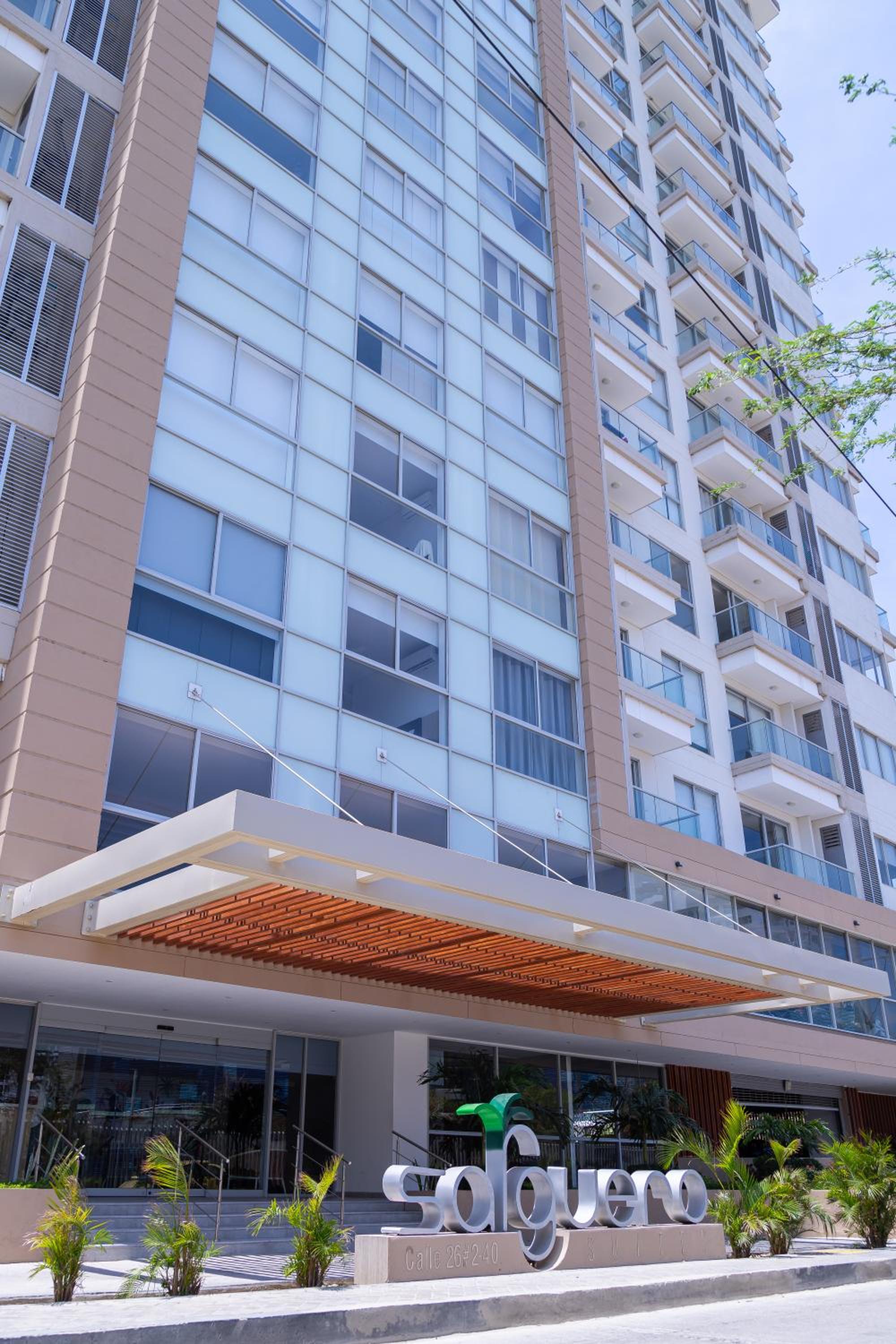 Beachside Bliss: Salguero Suites