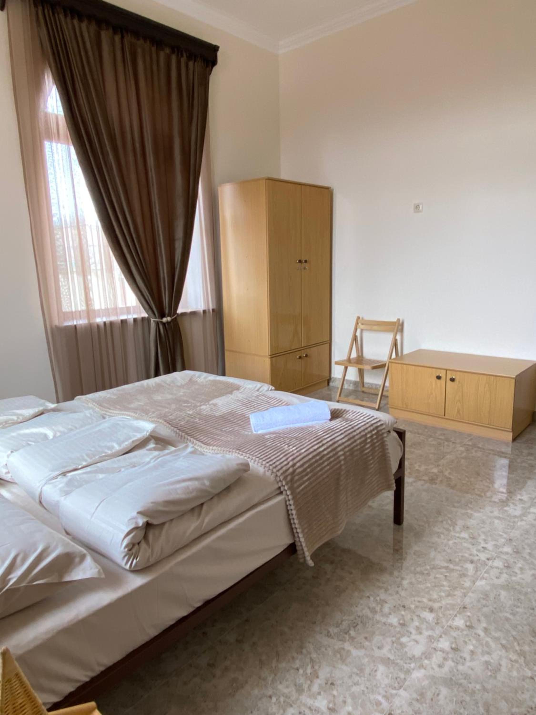 Yan Guest House