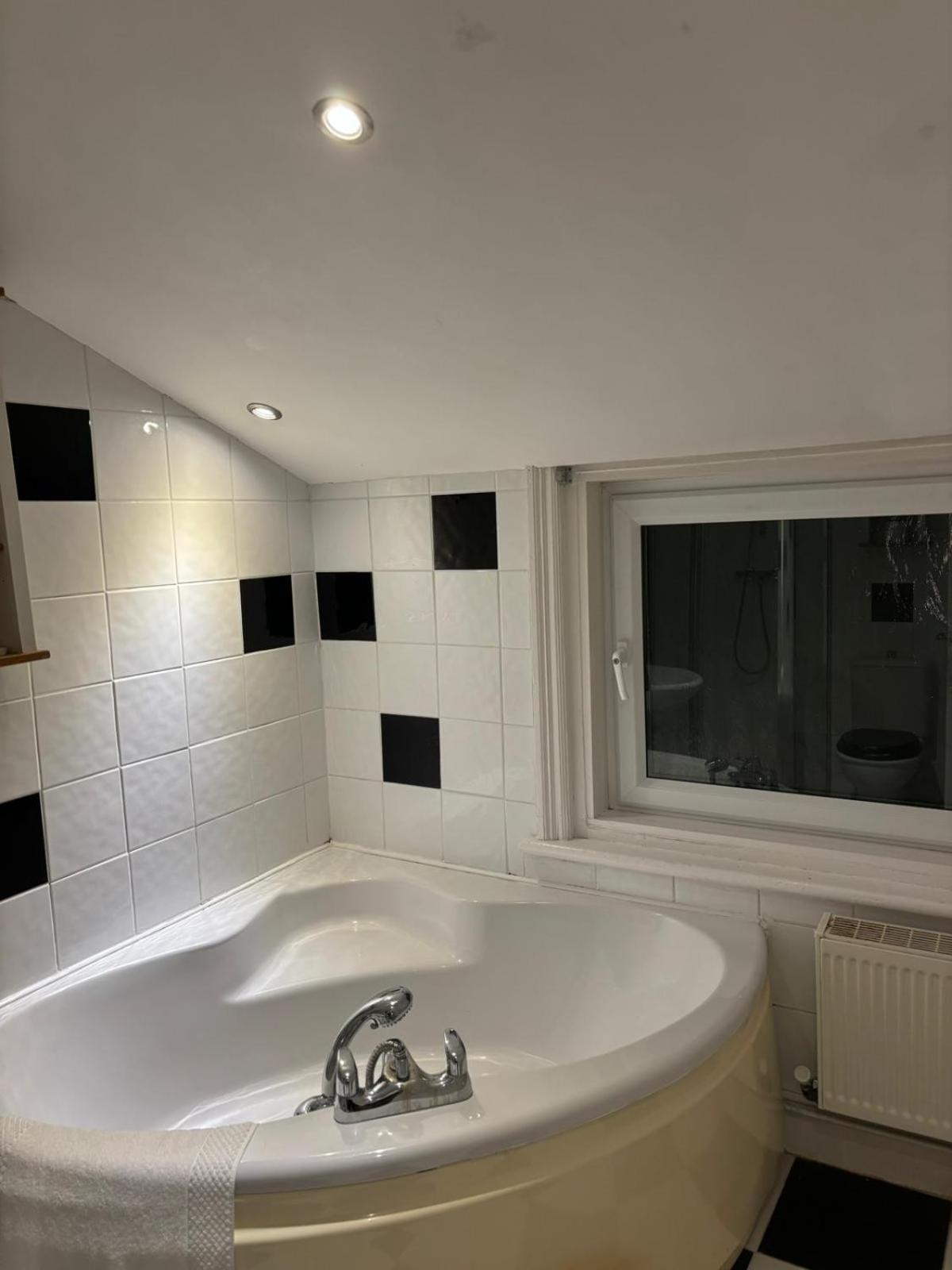 Princess Royal 3 bed Apartment view 3