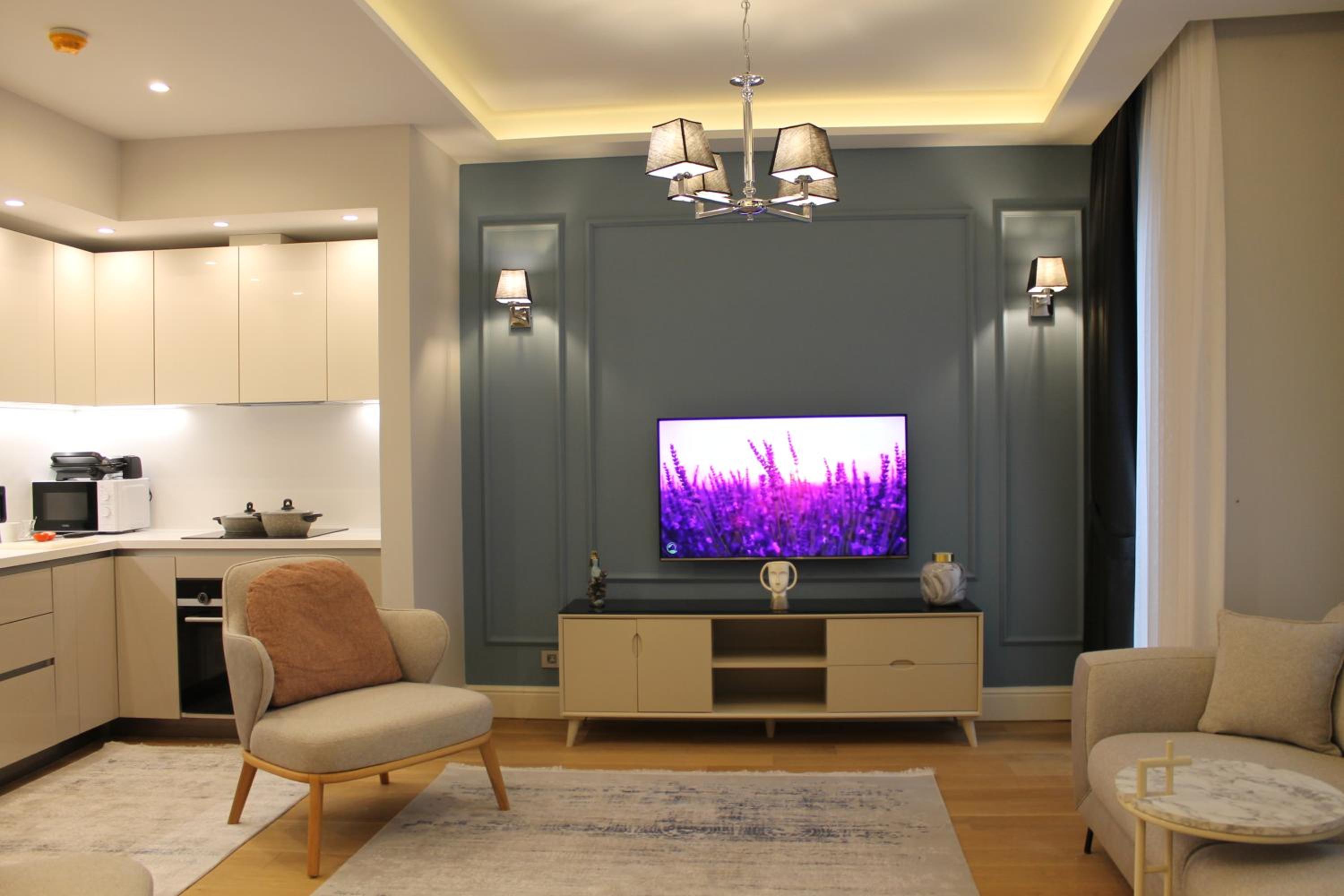 Garlon Residence - Image 250