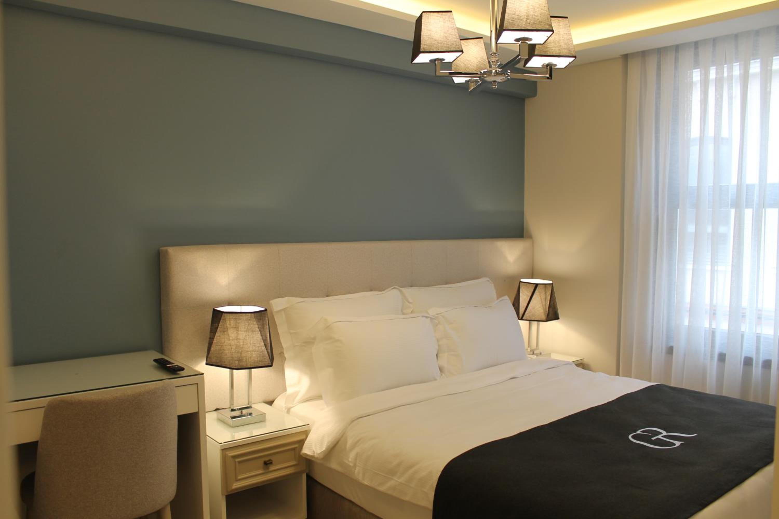 Garlon Residence - Image 259