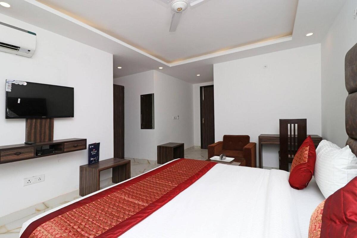 Hotel Mayda Prime Near Delhi Airport