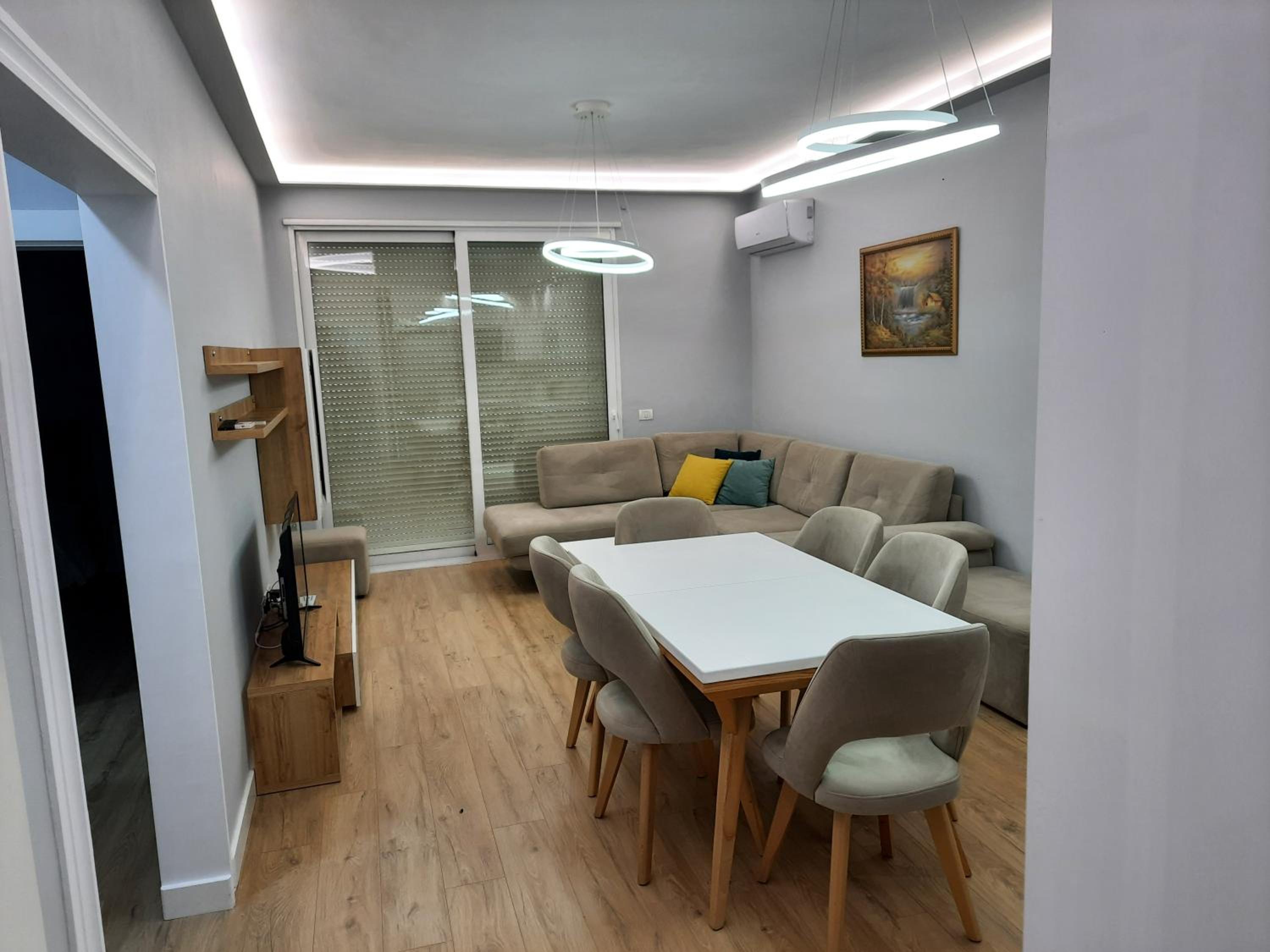 Marco's Spacious Apartment