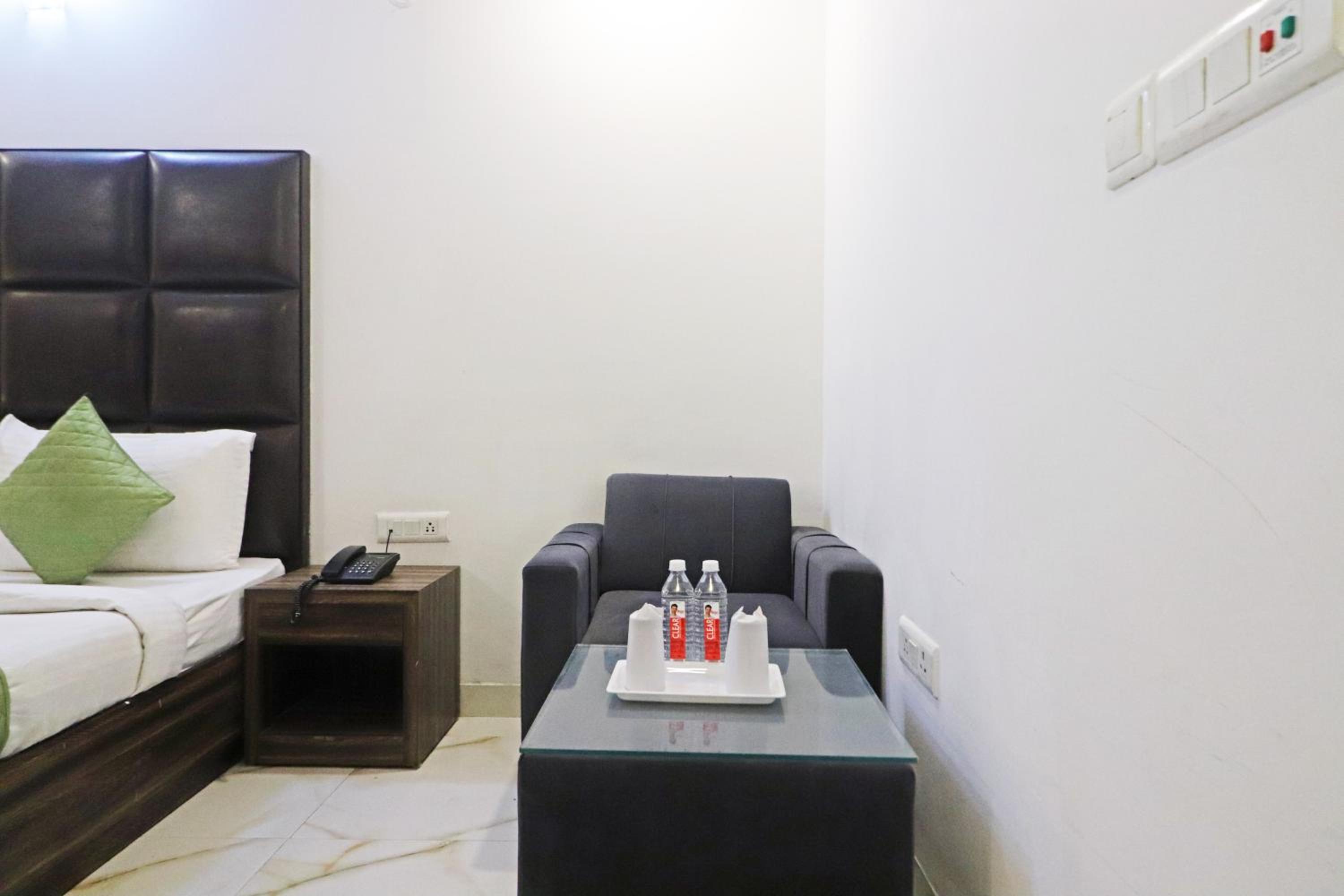 Hotel Mayda Prime Near Delhi Airport