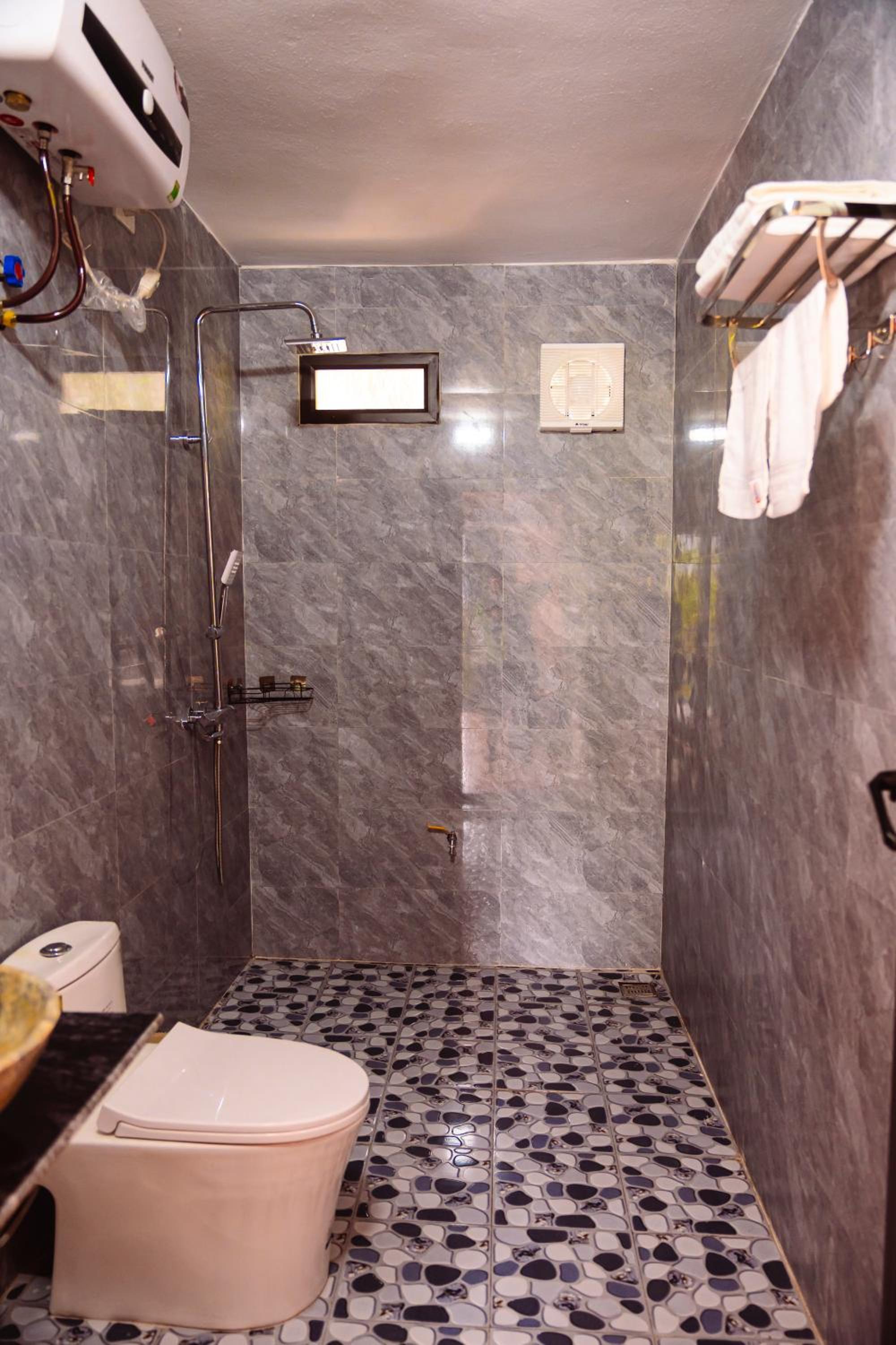 Photo 25