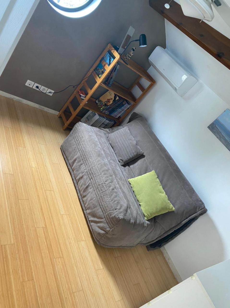 Photo 13