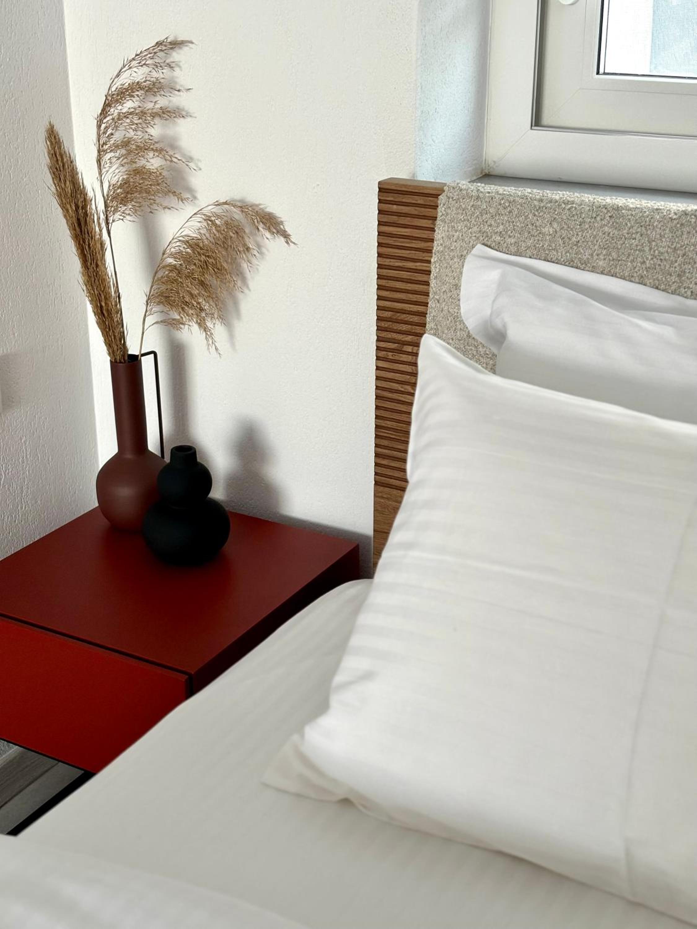 MYROVOLOS APARTMENTS