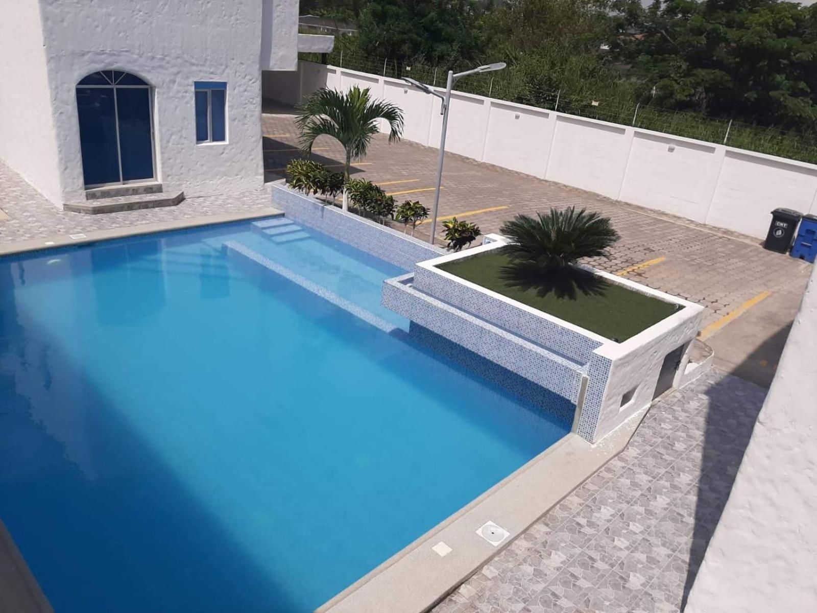 Moderno departamento vacacional.