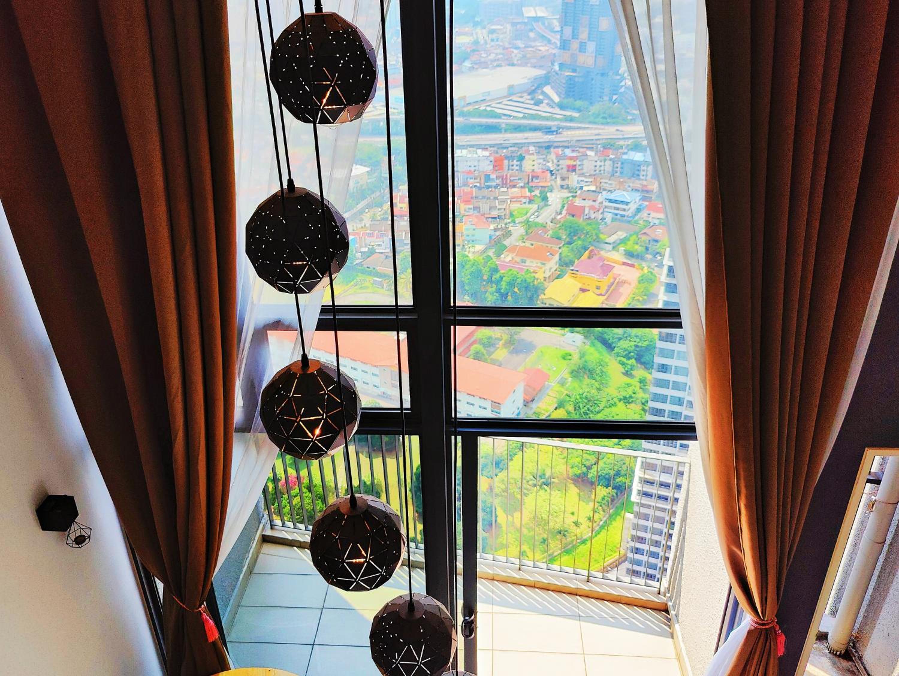 Eko Cheras Mall Duplex 双阳台 Kuala Lumpur MRT & 精品Loft