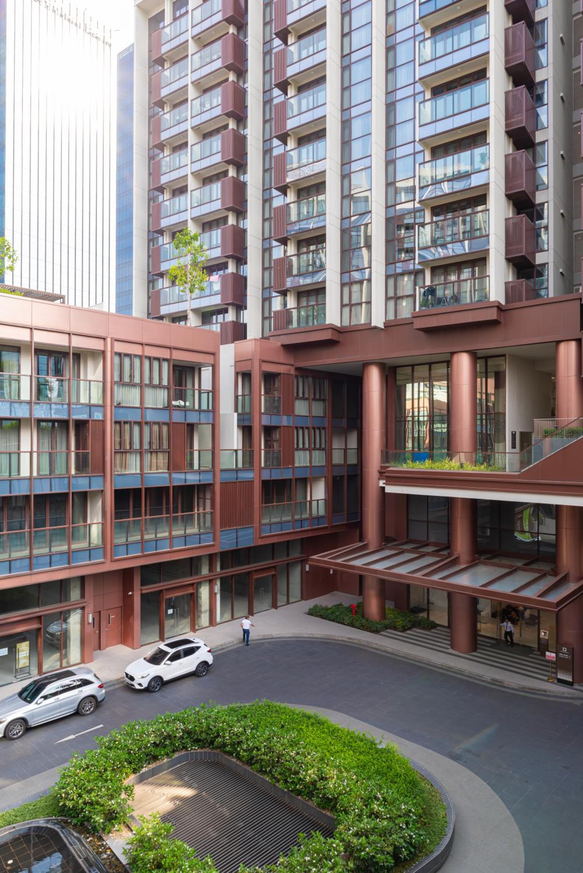 Metropole Thu Thiem-2 Br Apartment in the center -River view & Luxury