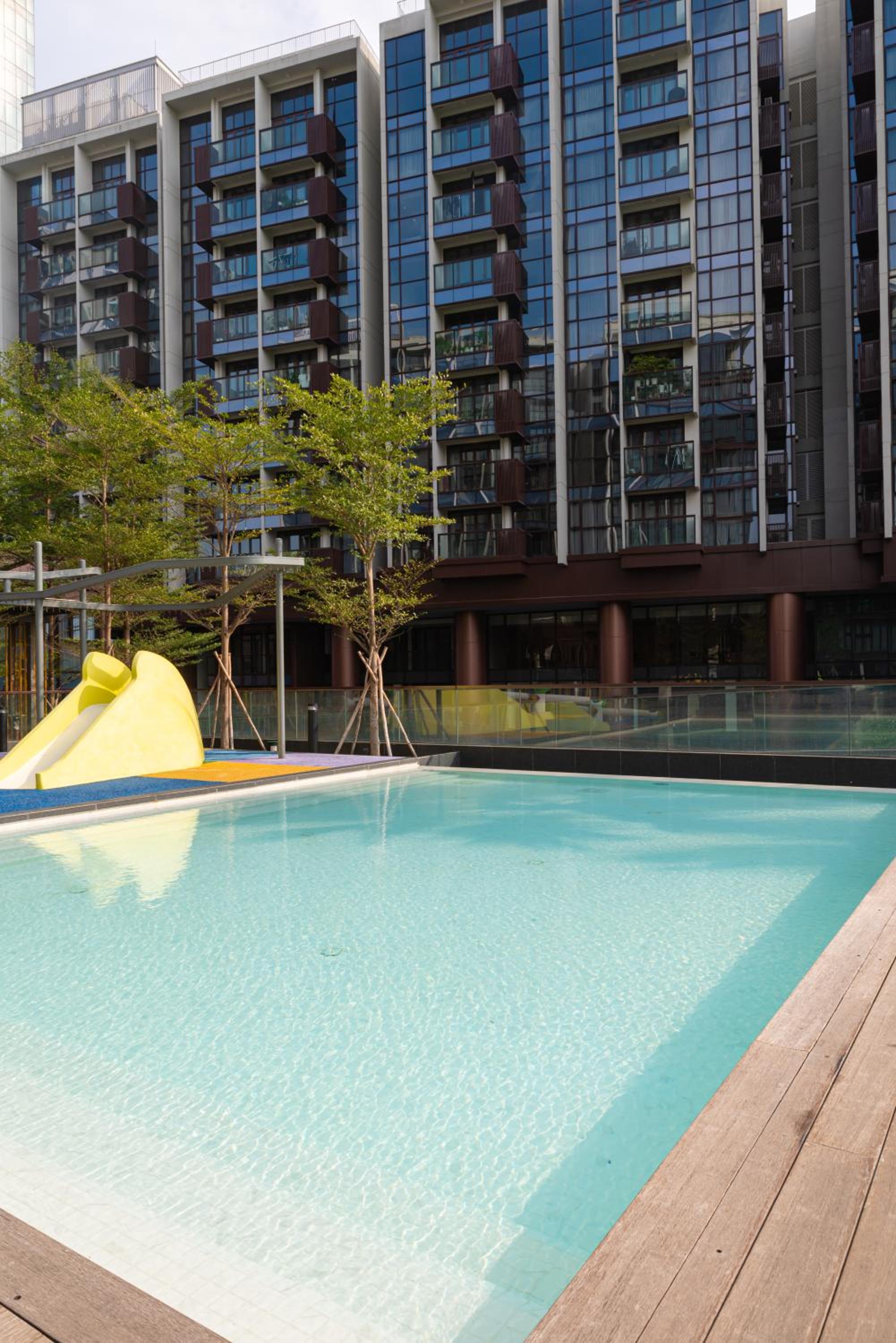 Metropole Thu Thiem-2 Br Apartment in the center -River view & Luxury
