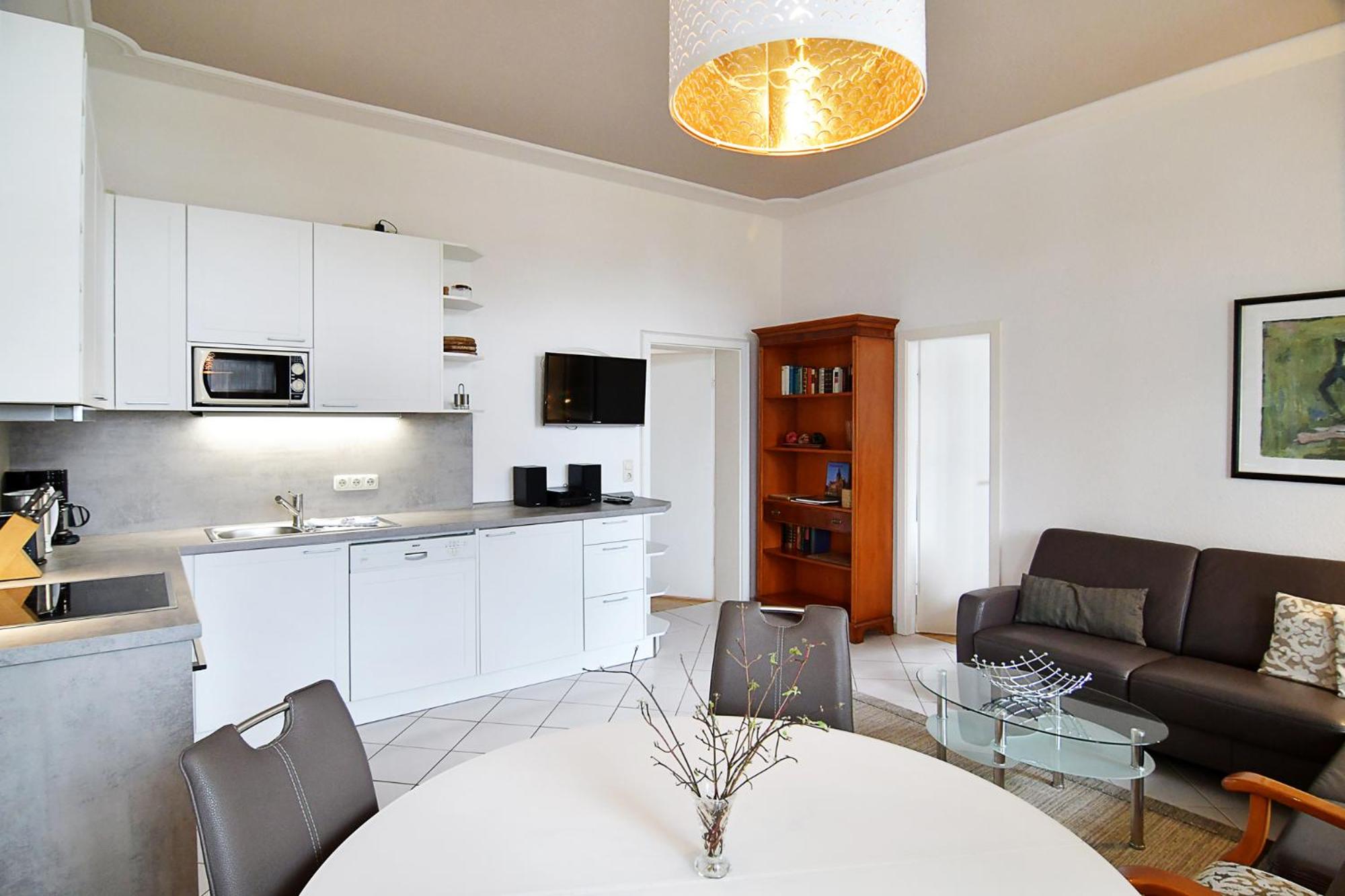 Villa-Schering-App-EG-links