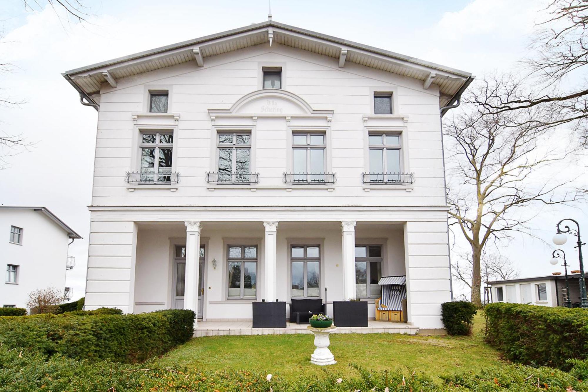 Villa-Schering-App-EG-links