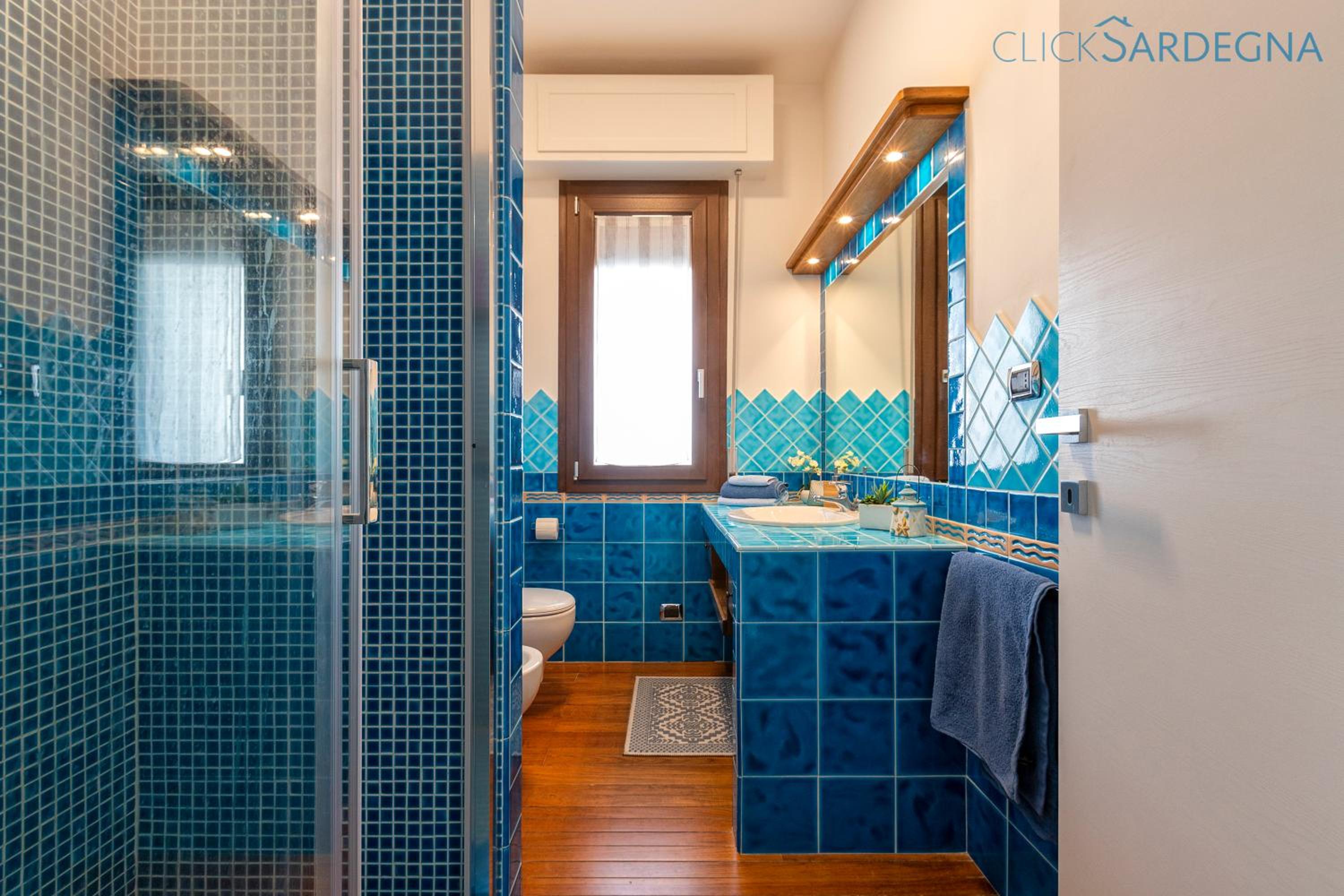 Valencia Penthouse with spectacular beachfront terraces WiFi, Air Conditioning, close to beaches