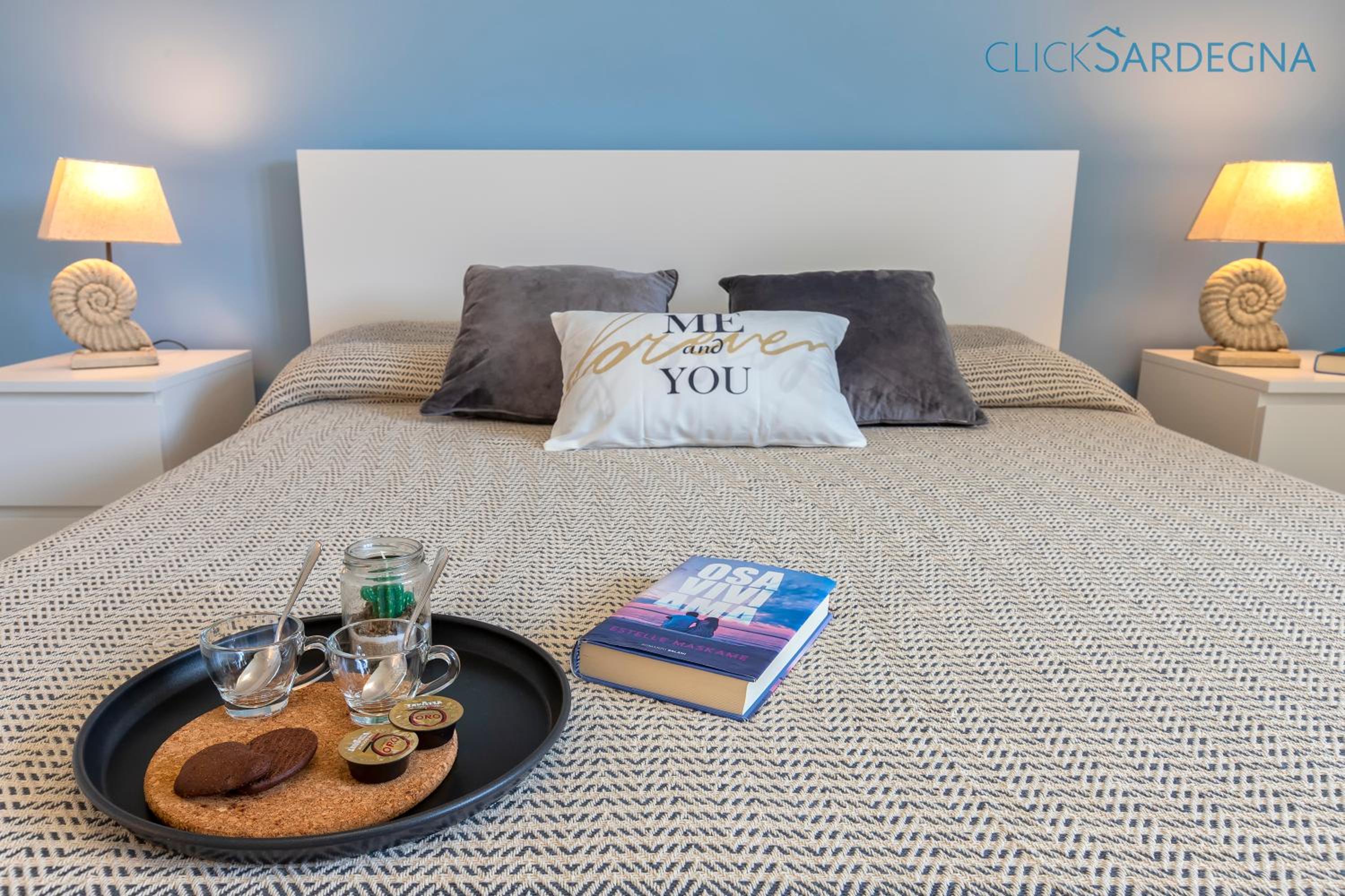 Valencia Penthouse with spectacular beachfront terraces WiFi, Air Conditioning, close to beaches