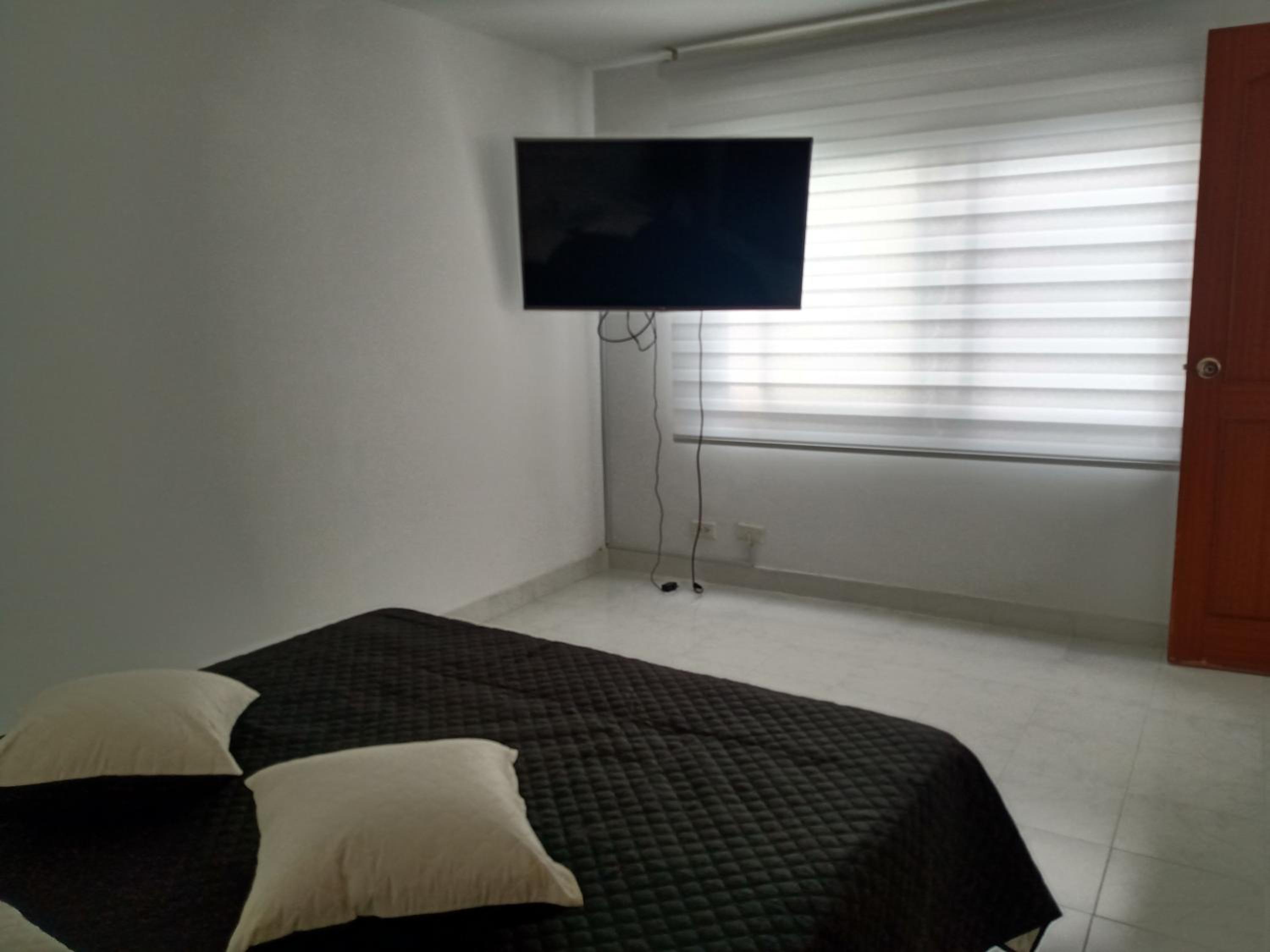 RENTO COMODO APARTAMENTO