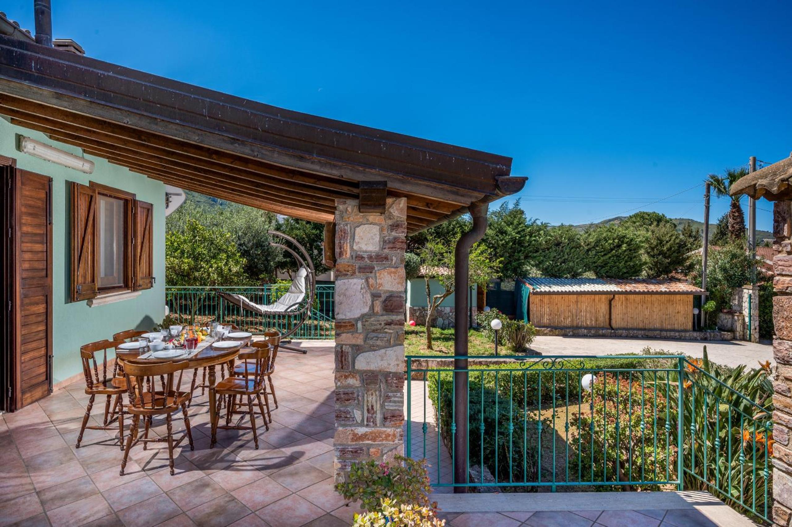 Villa Miceli en Scopello — balance & terrace