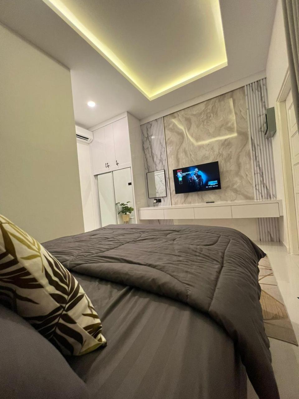Auranad Guest House Tanah Merah Wifi-Netflix photo 4