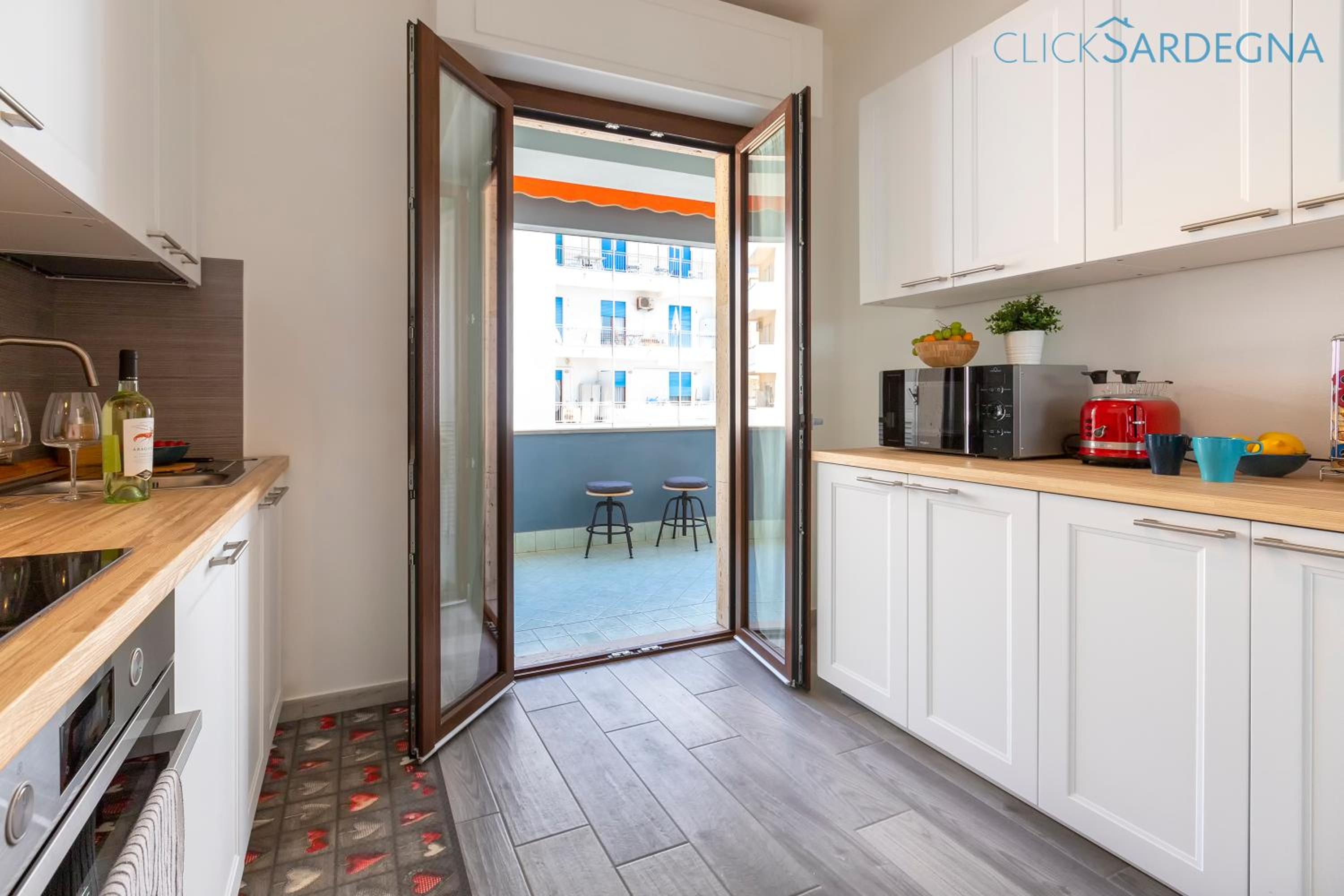 Valencia Penthouse with spectacular beachfront terraces WiFi, Air Conditioning, close to beaches