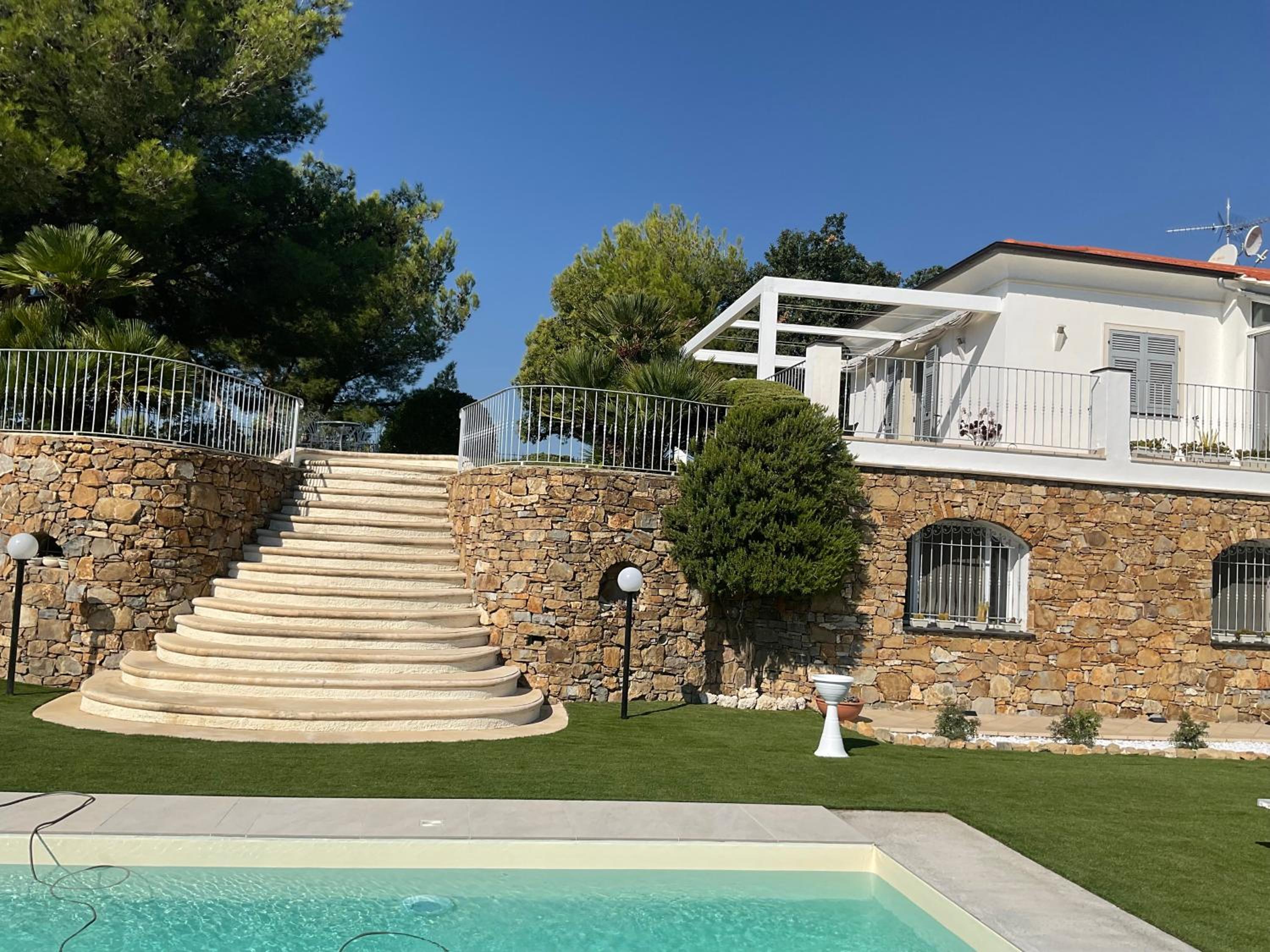 Villa Shambhala