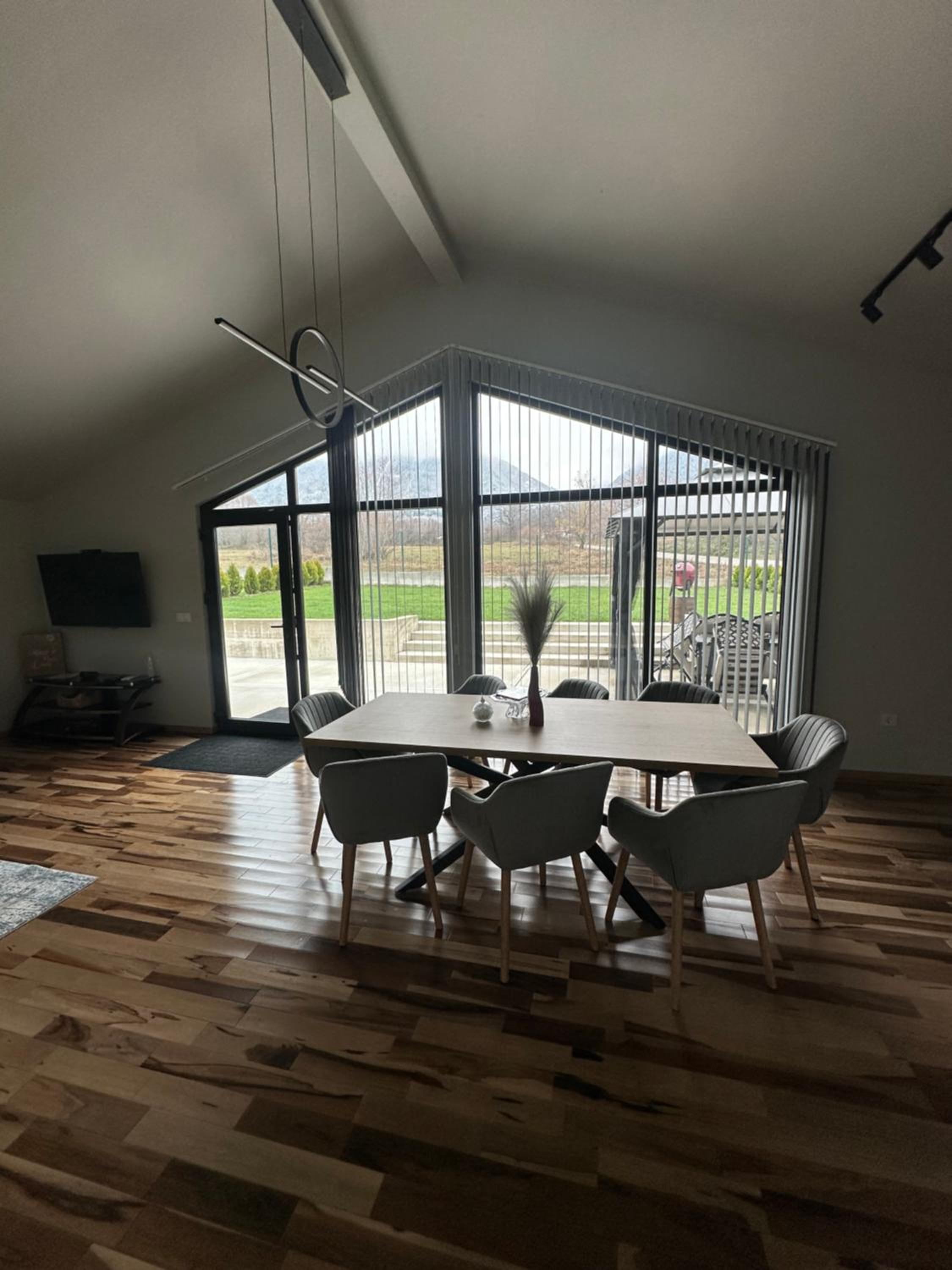 Alexandra Family Estate