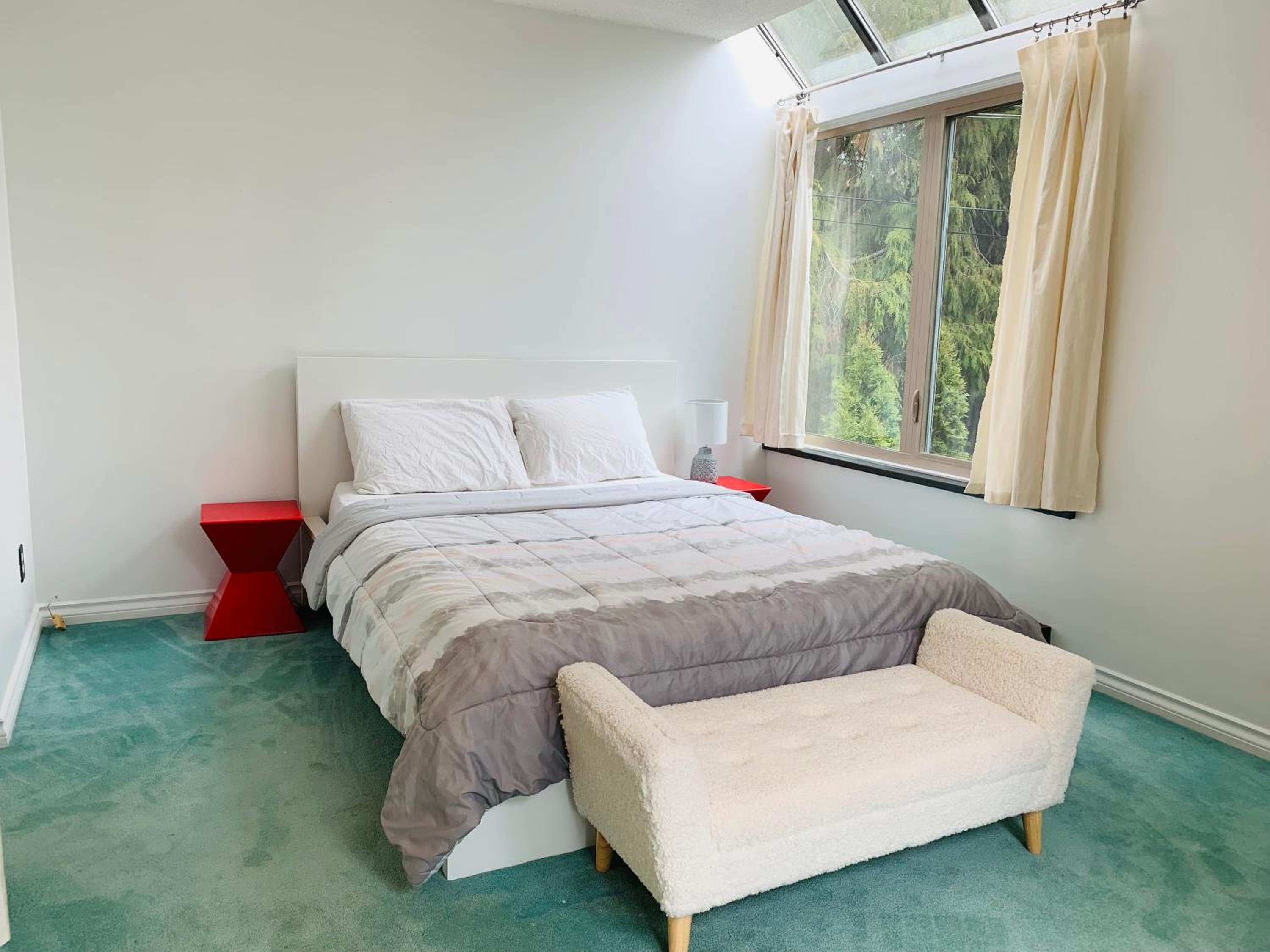 Creekside City Center suite