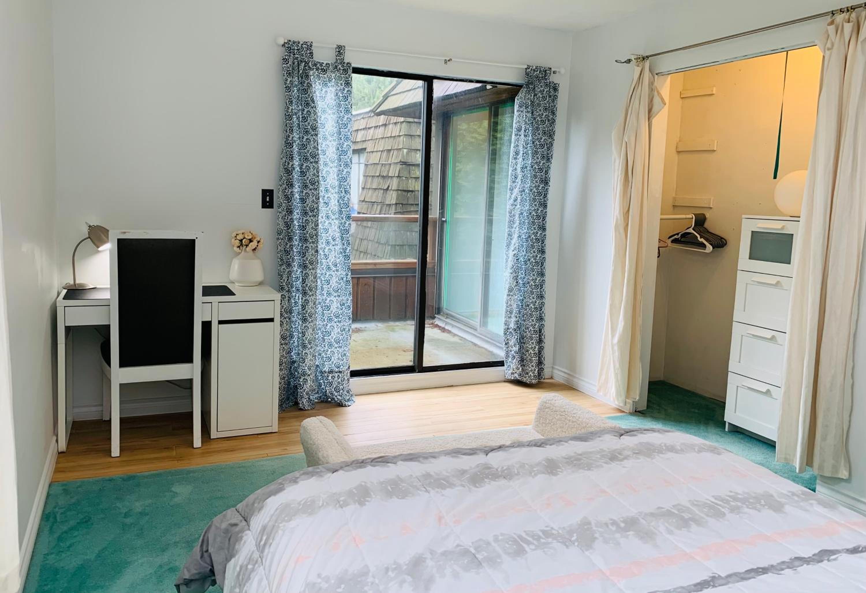 Creekside City Center suite