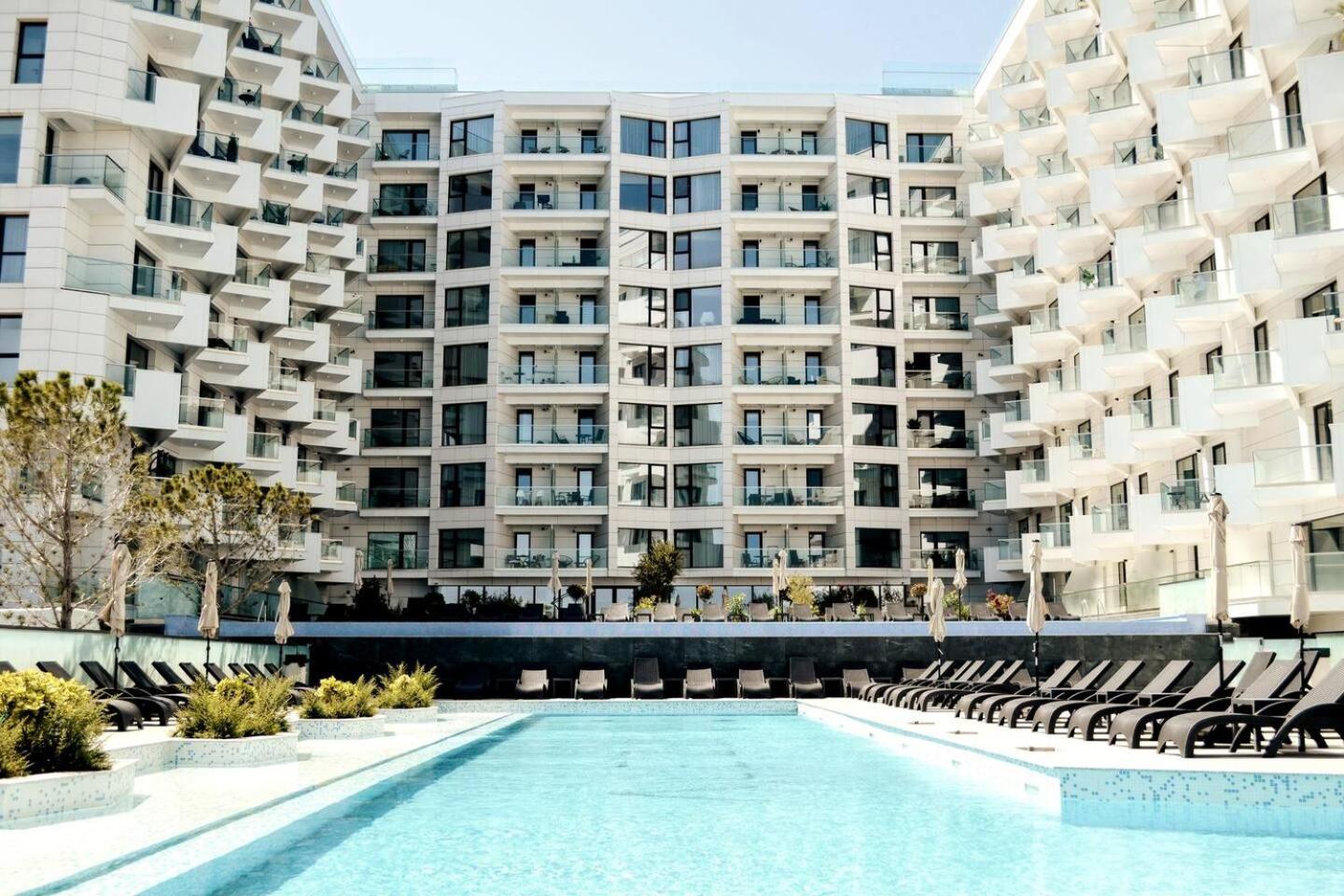 Hotel Apartament Alezzi Infinity & Spa