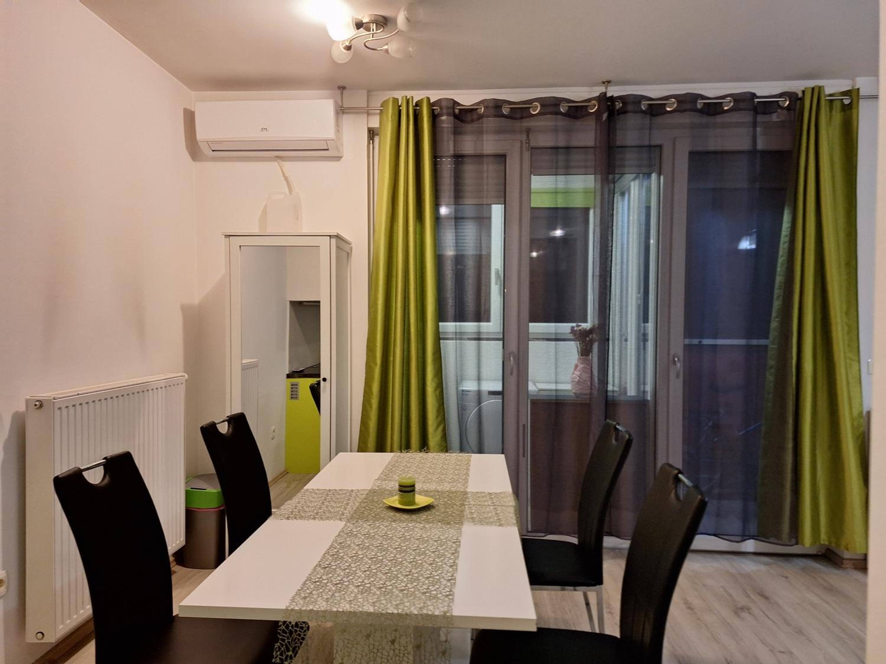 LONA flat