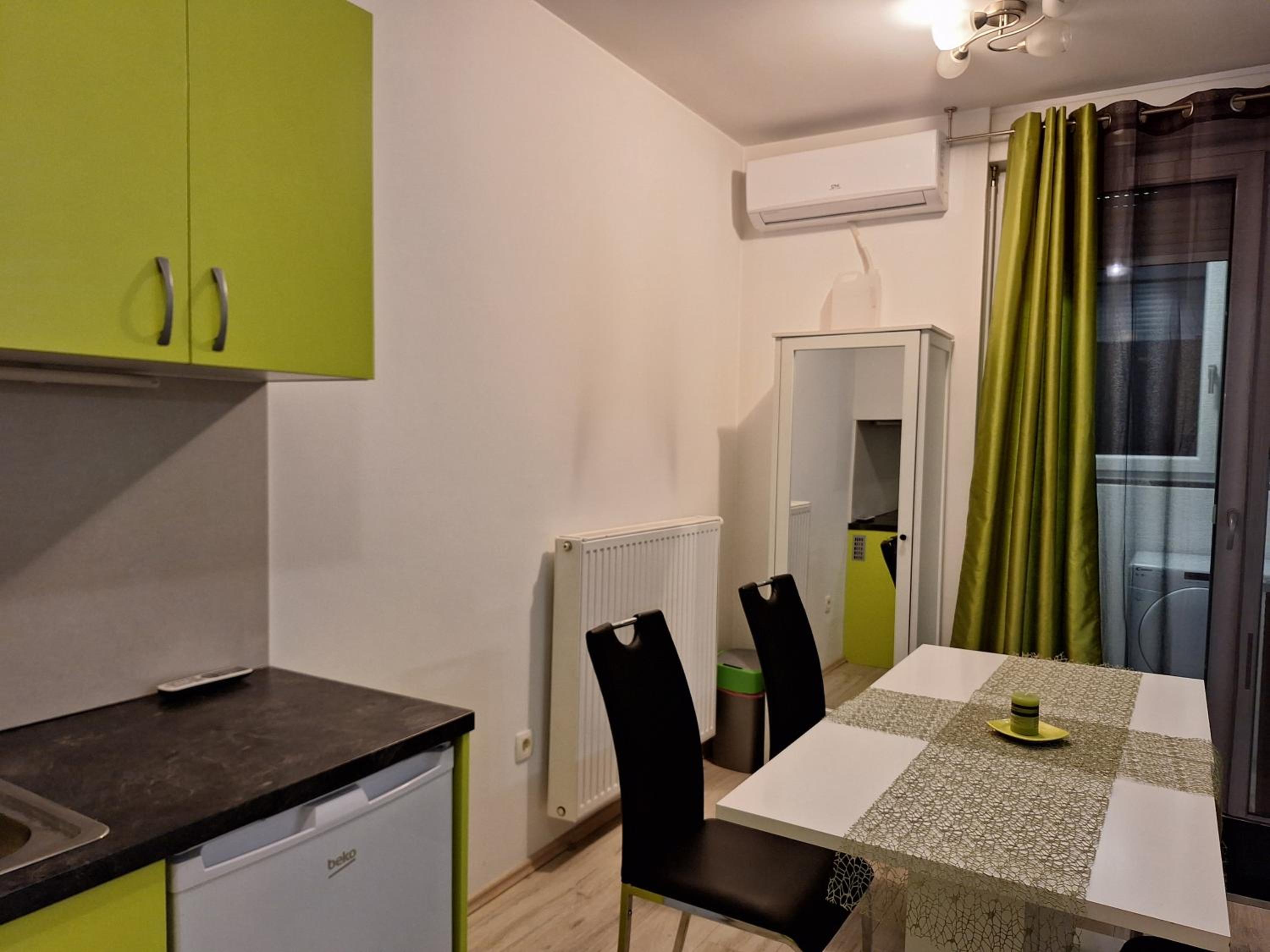 LONA flat