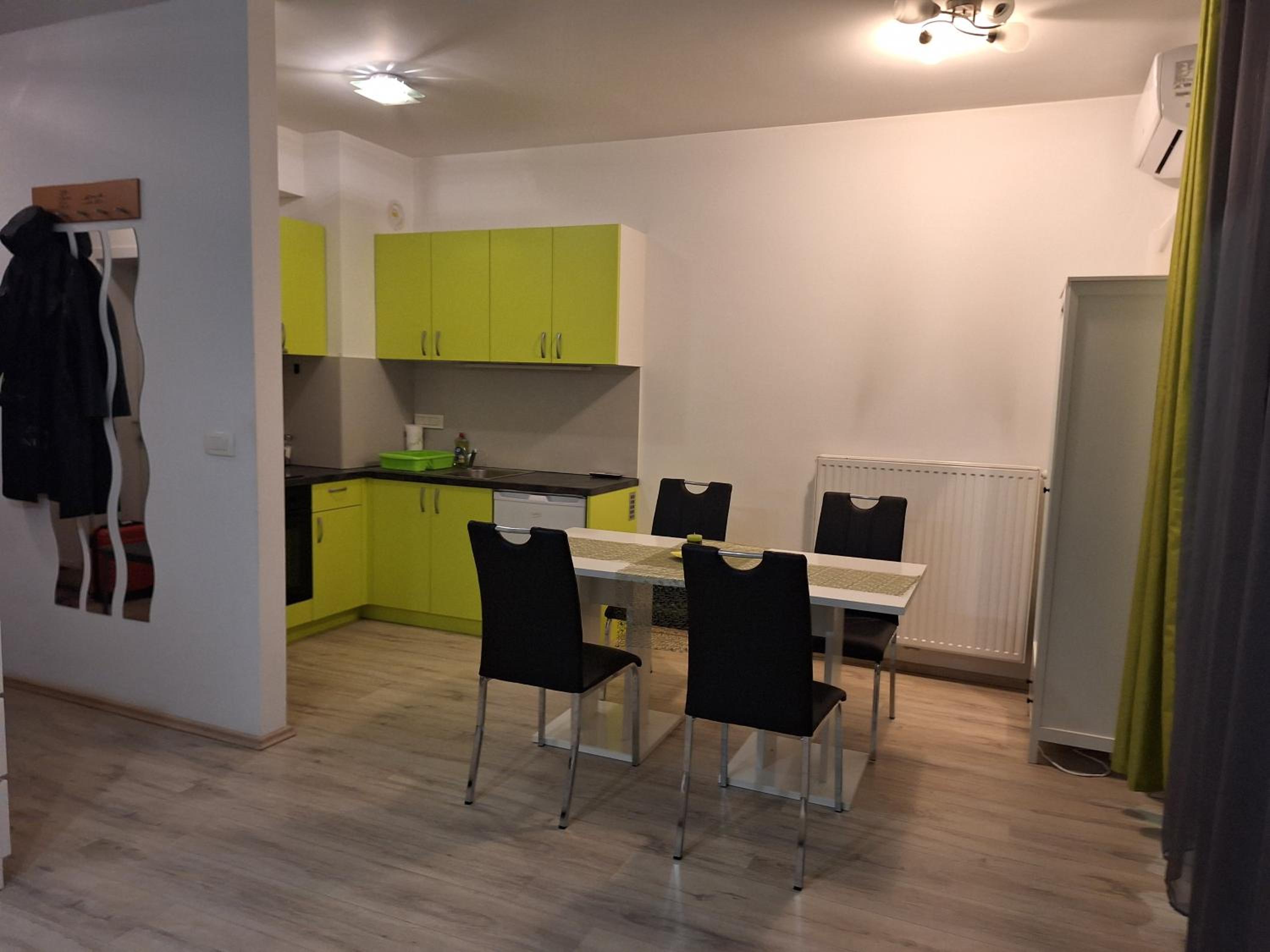 LONA flat