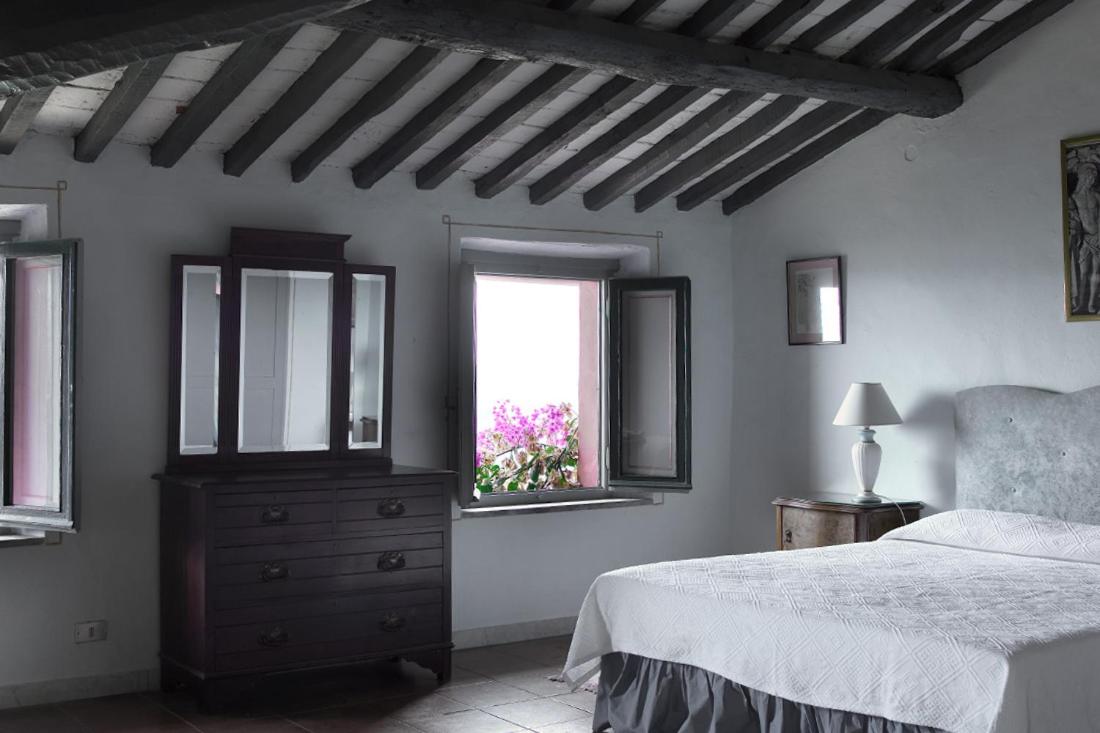 Peralta Tuscany