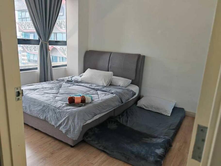 NEW : JALAN Ampang Cosy Staycation.15min Drive to KLCC/PAVILLION