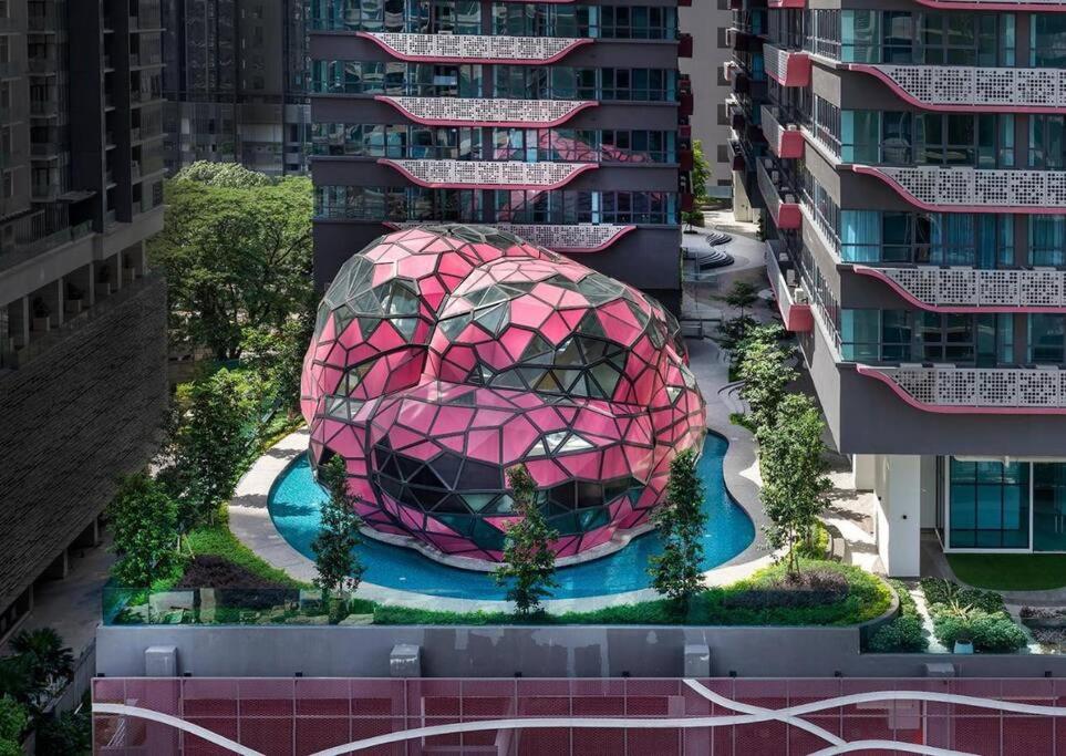 NEW : JALAN Ampang Cosy Staycation.15min Drive to KLCC/PAVILLION