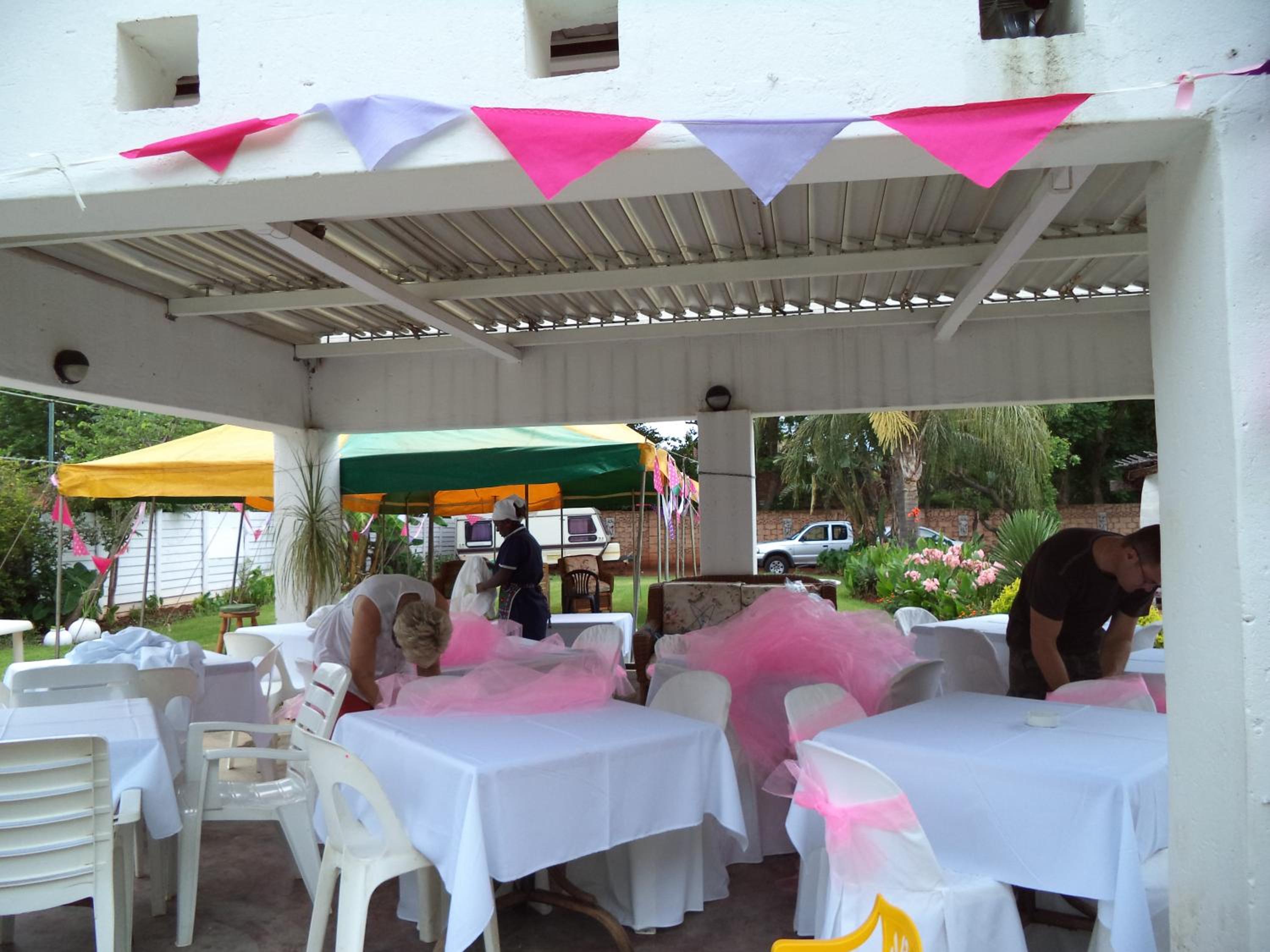 Heatherdale Guesthouse & Shuttle Services