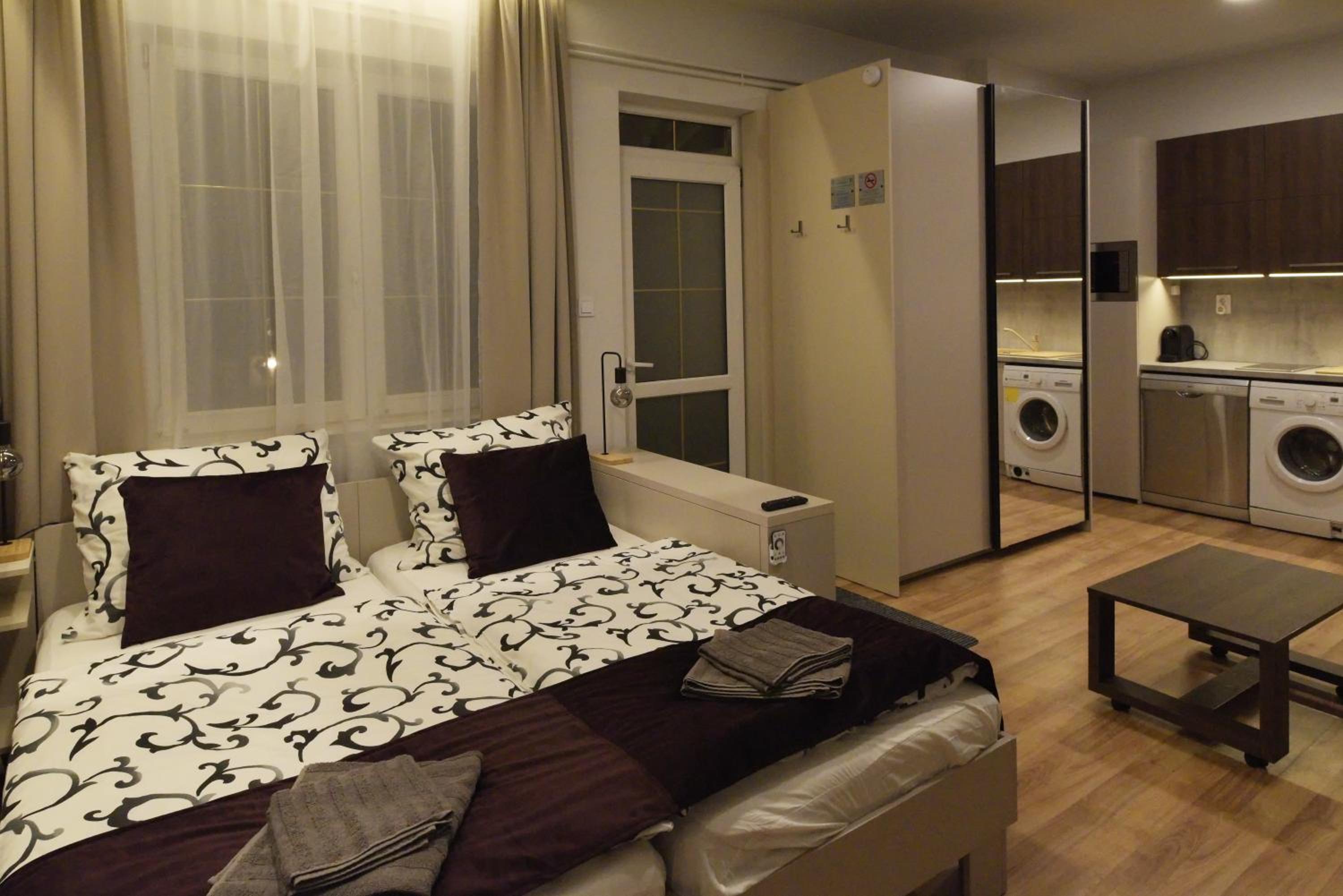 Nice Home Apartment 2 view 5