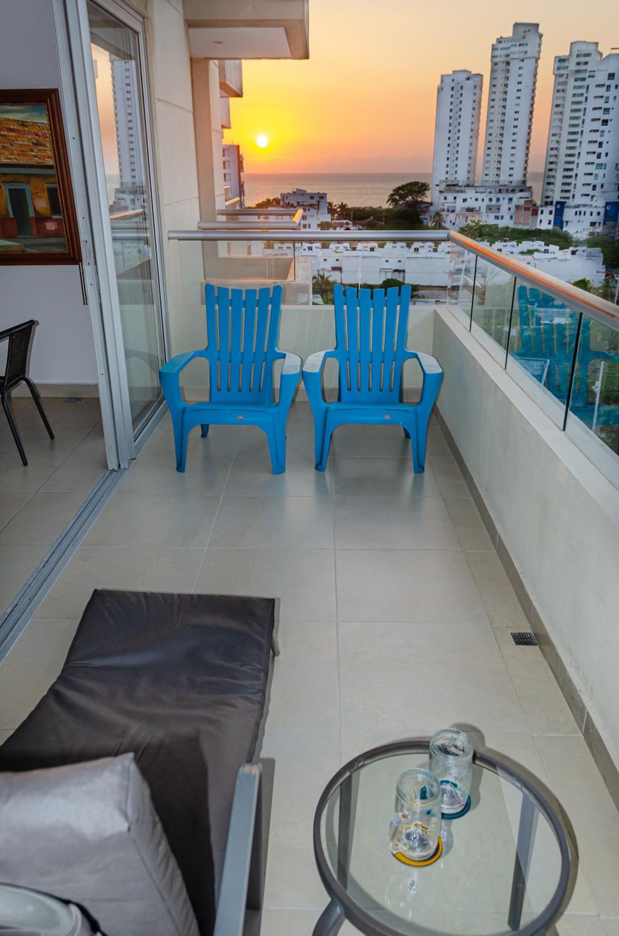 VAM SANTA MARTA