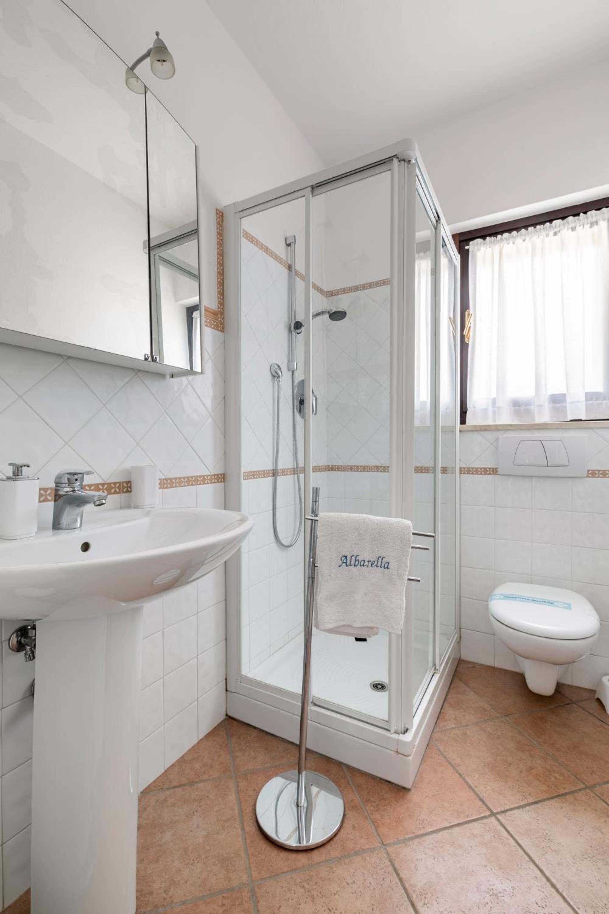 Albarella Family Villa with Private Pool and Garden view 4