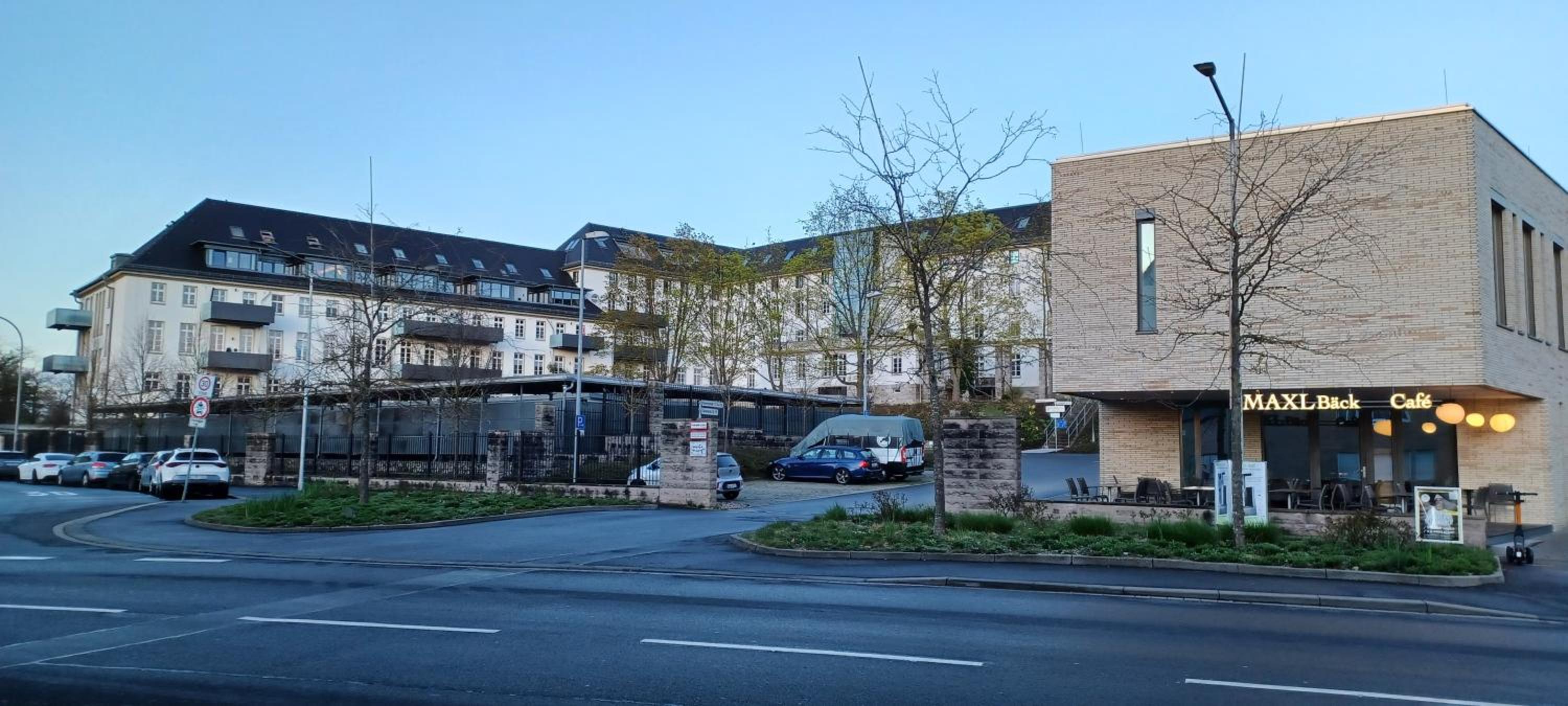 DND Design Loft I 170qm I Parken I Balkon I Workstation I Netflix I Kaffee I Waschmaschine I Trockner I Xbox I Ausblick