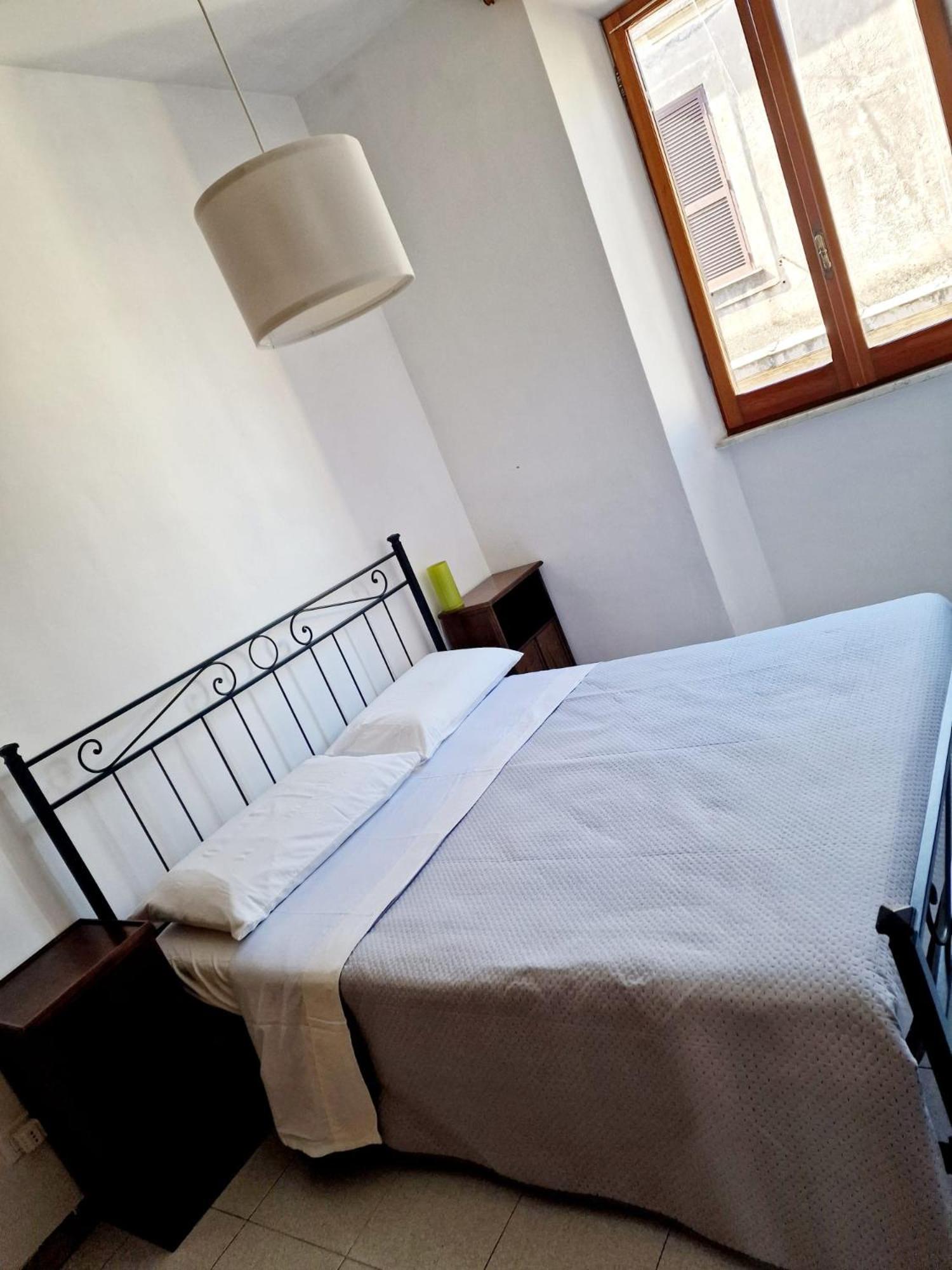 Appartamento-Castro Pretorio