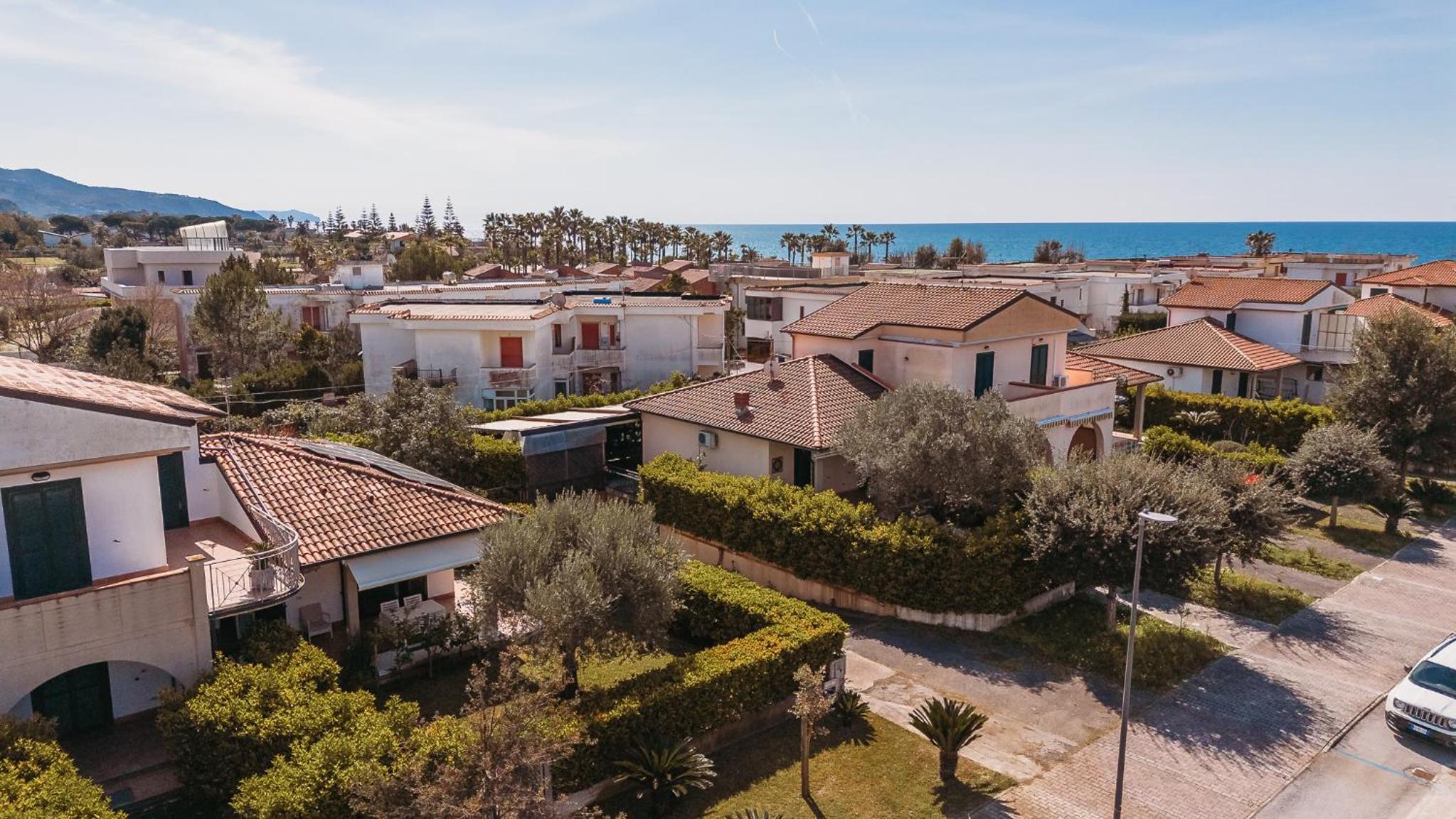 Villa Roberta view 2