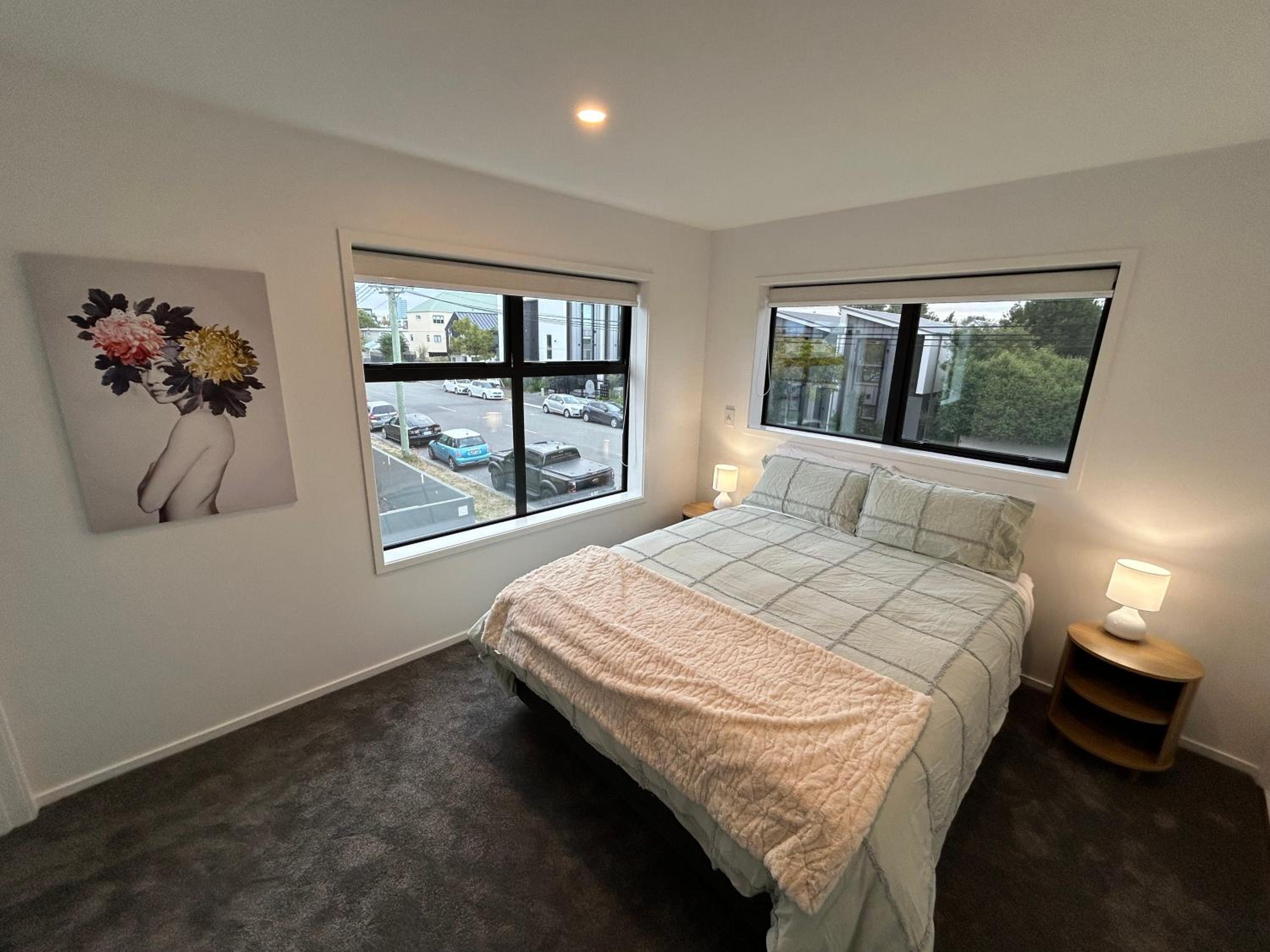 Spacious Inner City Townhouse