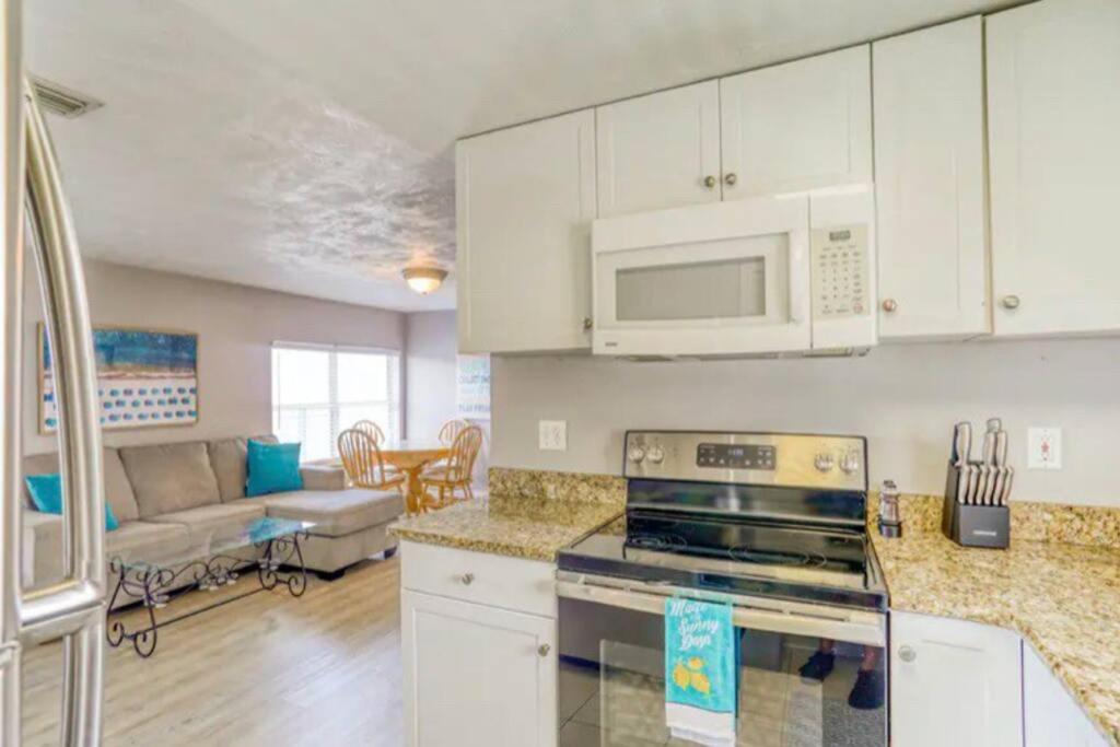 Summer Sands Lodge Unit 4 -2BR view 5