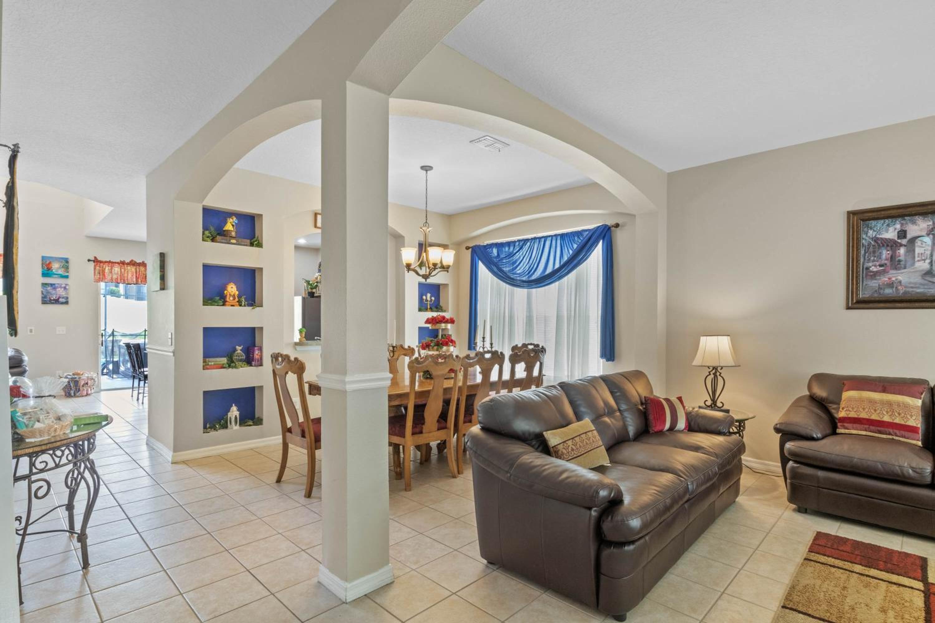 Be-Our-Guest Home! 15 mins to Disney! view 3