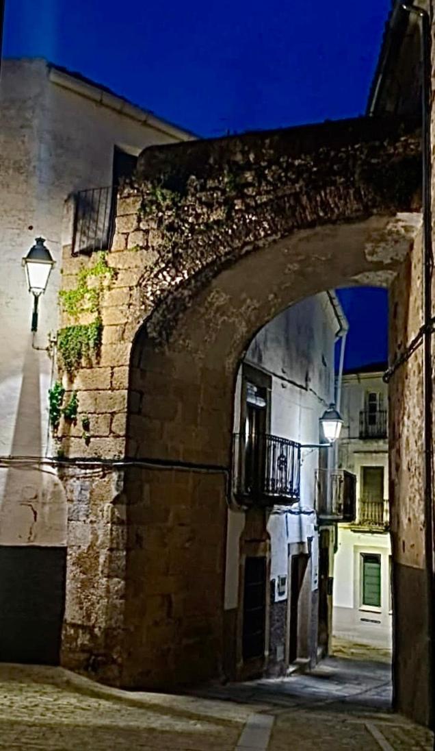 APARTAMENTOS TURíSTICOS MONTASOL 1
