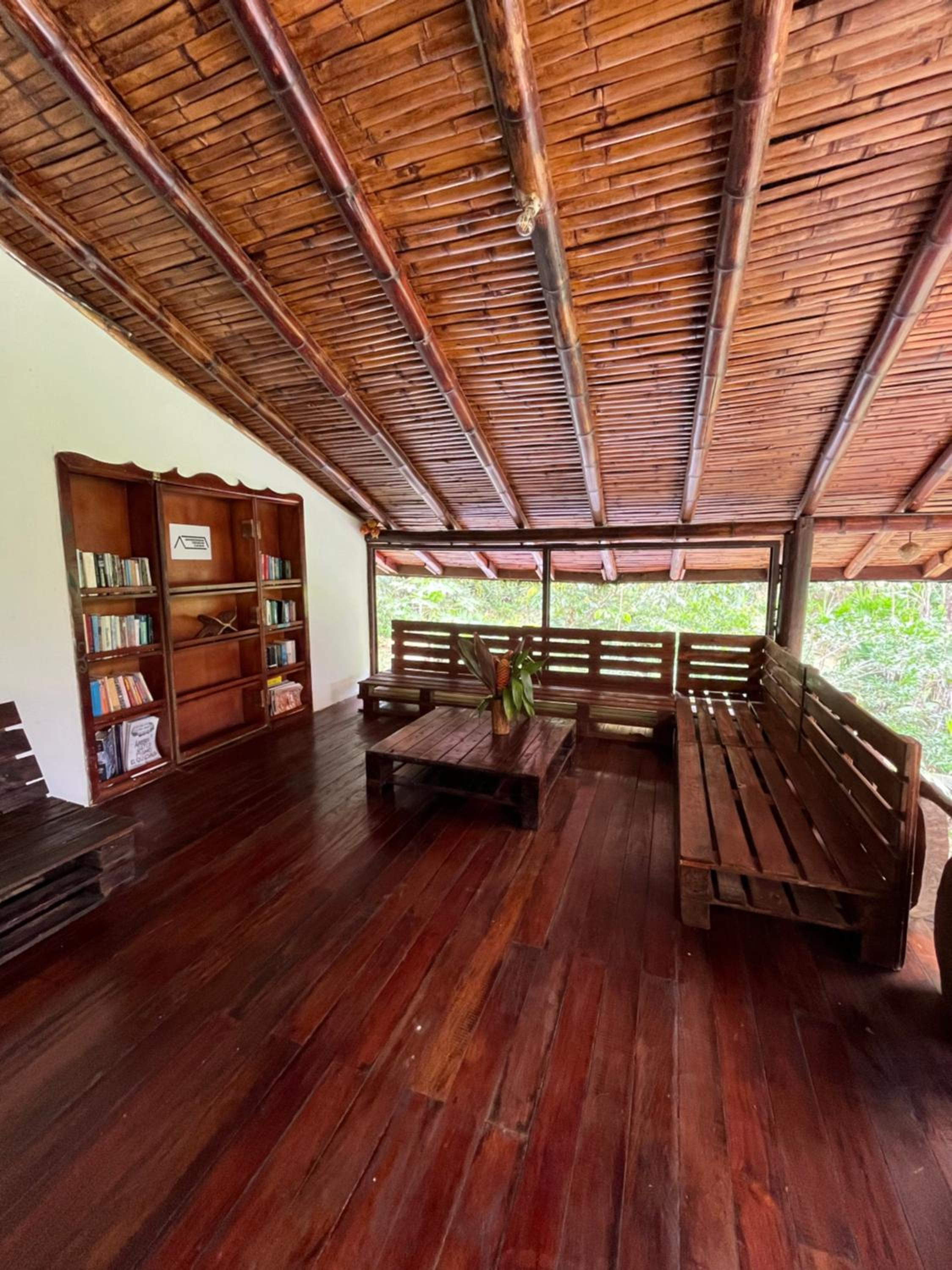 Wisdom Forest Lodge