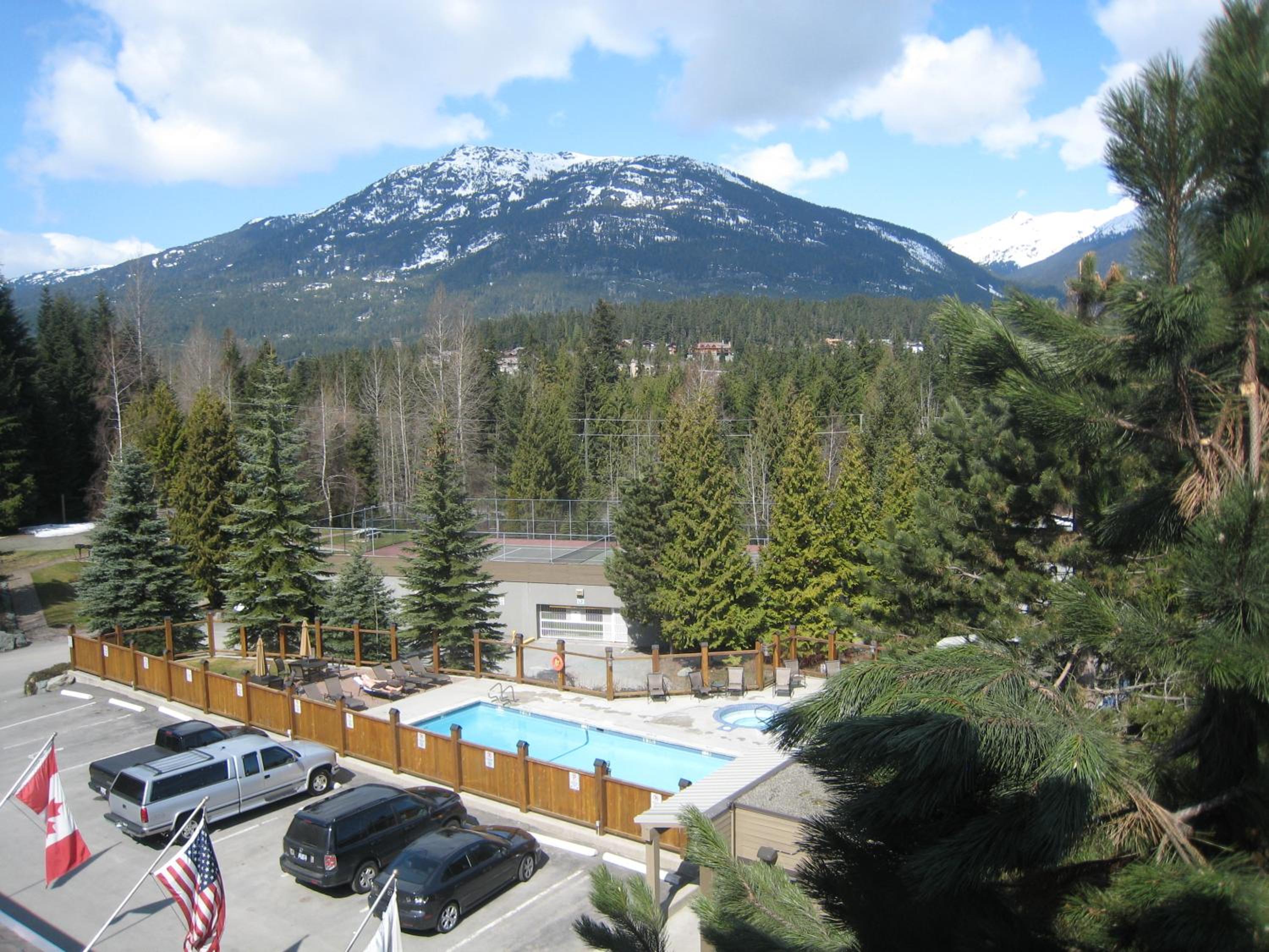 Tantalus Resort Lodge
