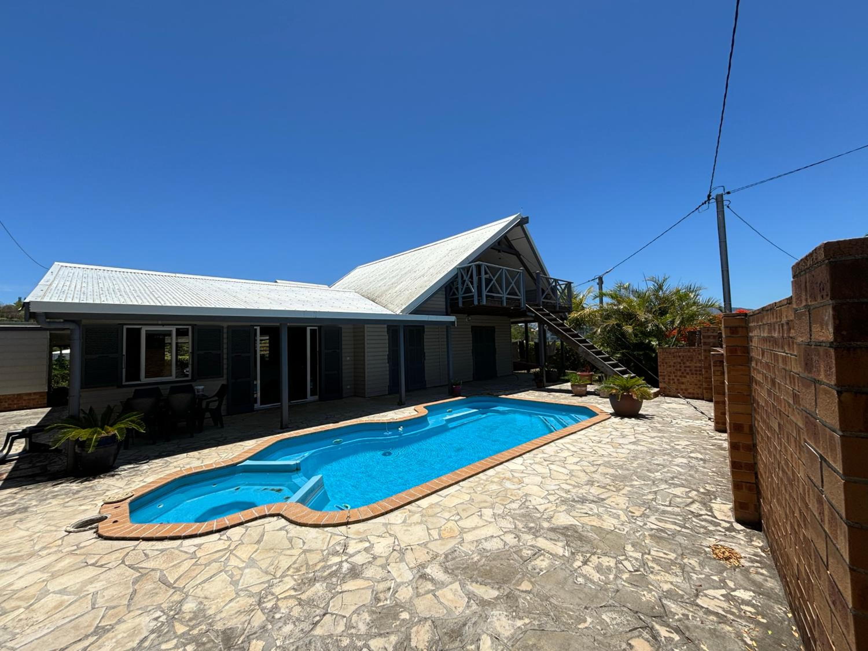 Bas de villa Noumea view 3